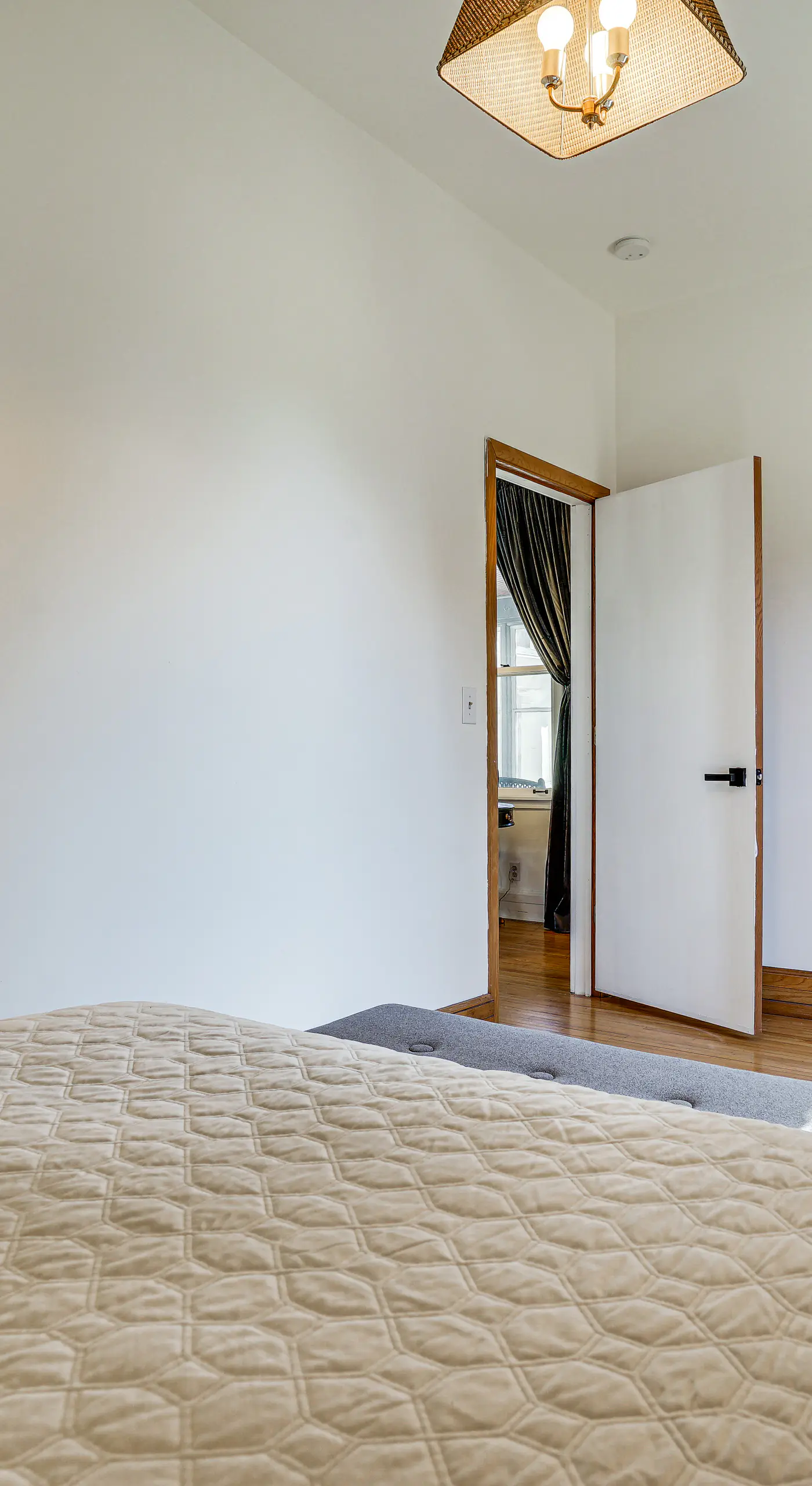 Saint Paul Vacation Rental Near Shopping & Dining!
