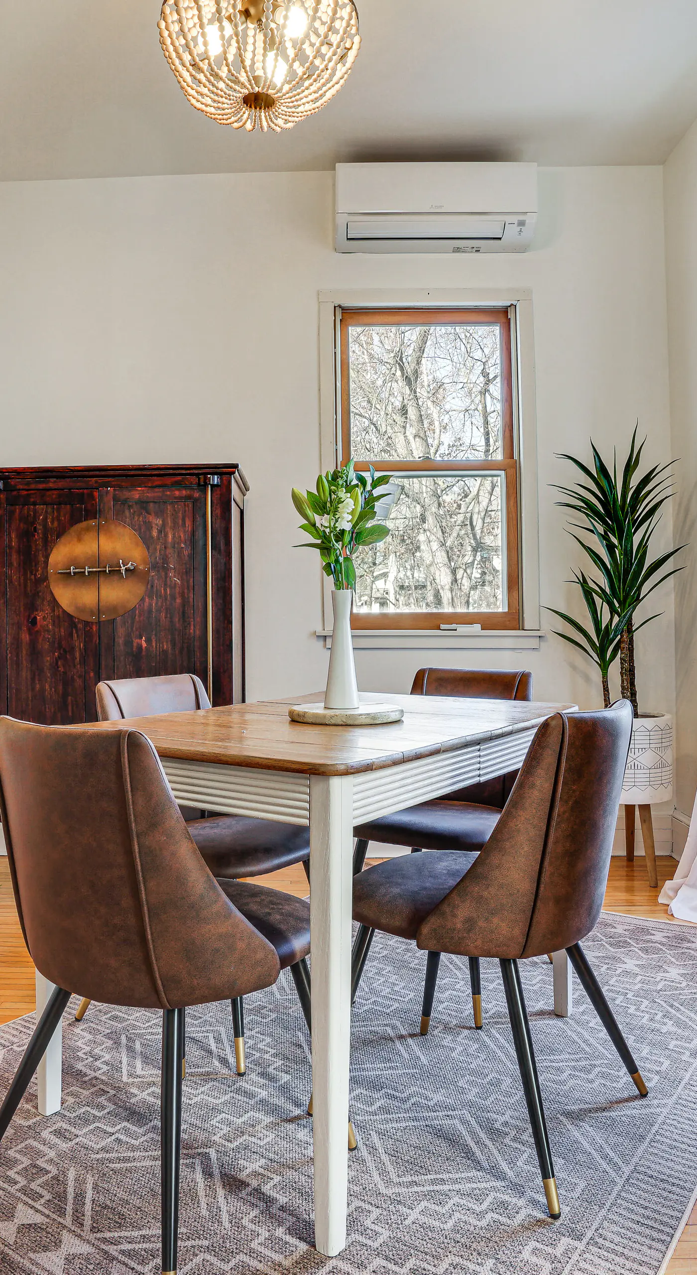 Saint Paul Vacation Rental Near Shopping & Dining!