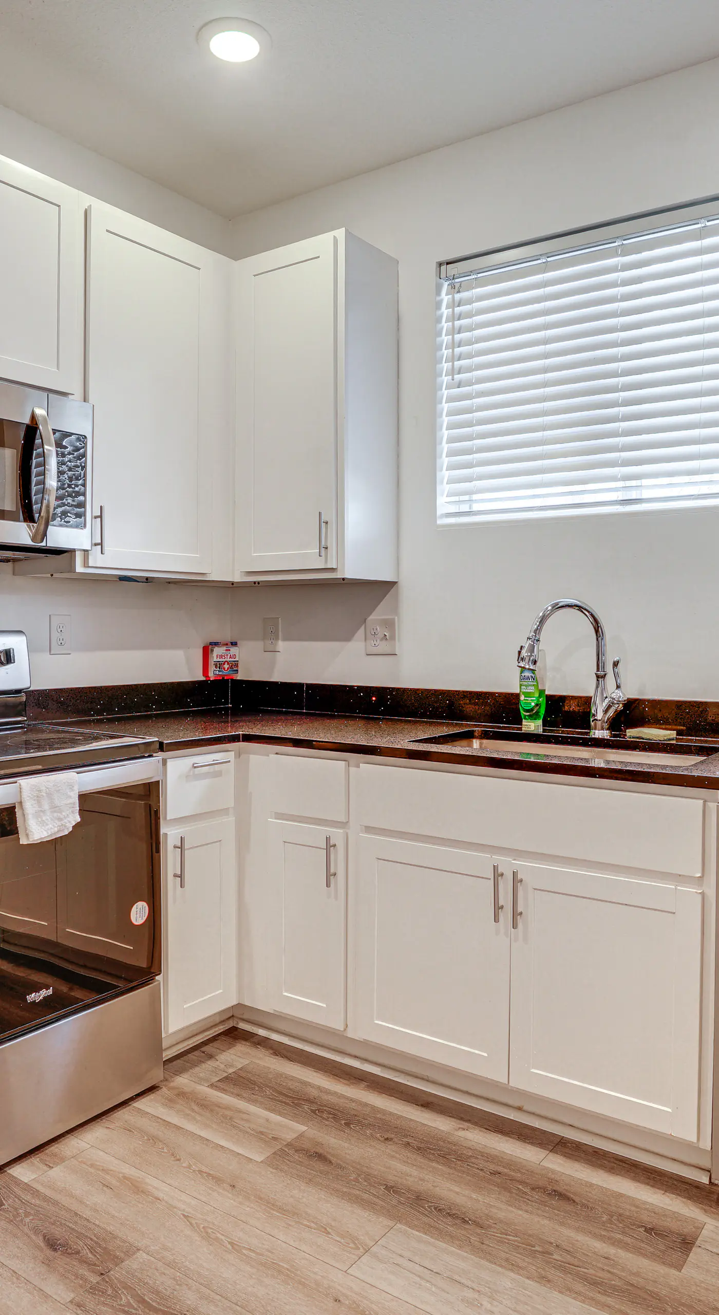 < 2 Mi to Dtwn St Paul! West Side Remote-Work Hub