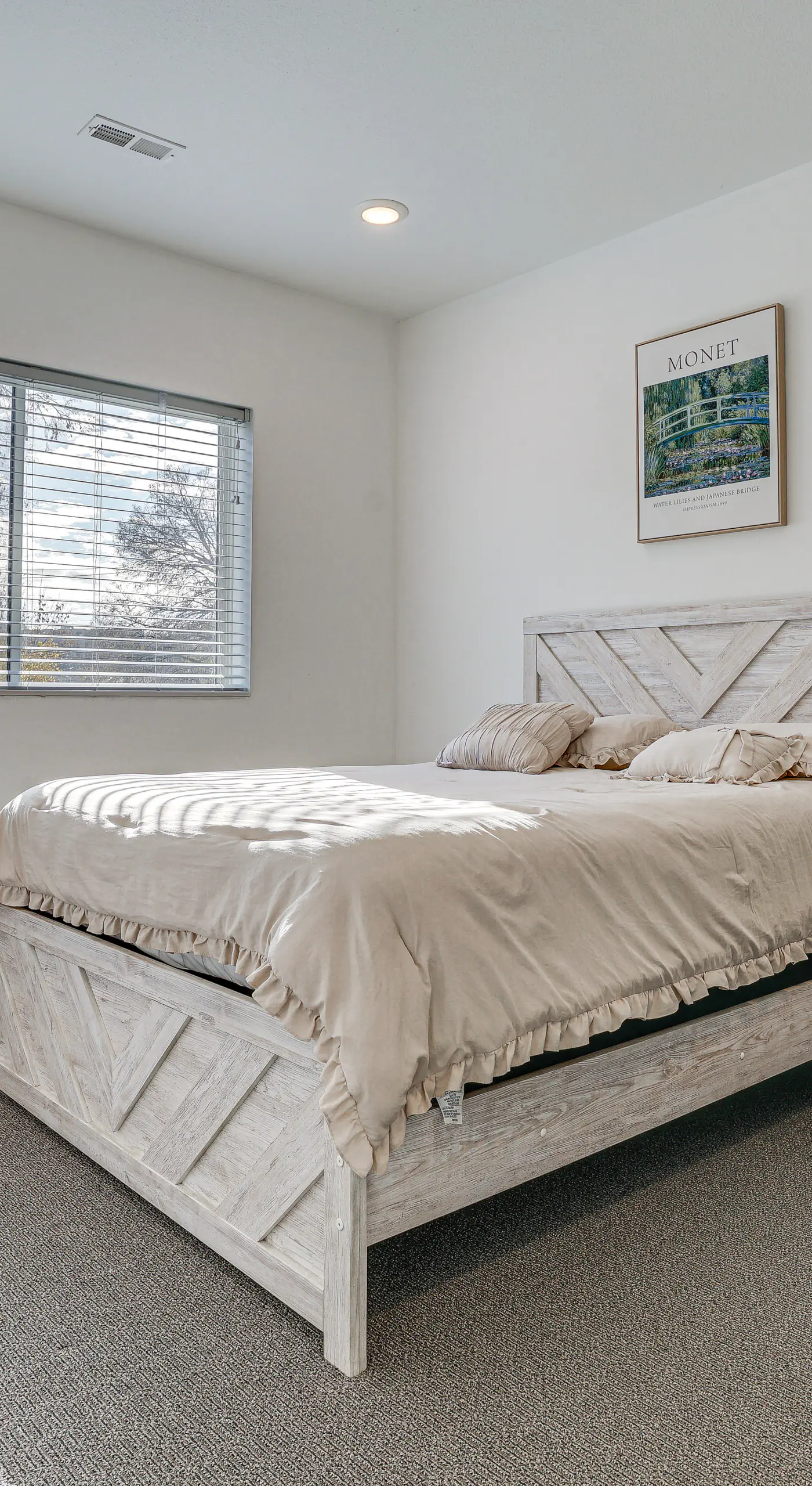 < 2 Mi to Dtwn St Paul! West Side Remote-Work Hub