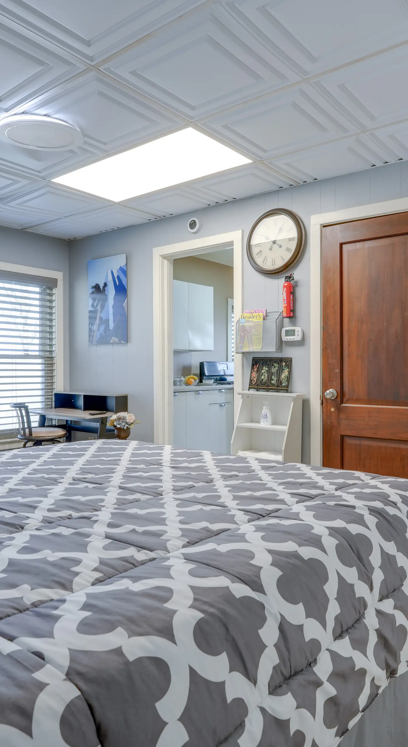Cozy Kalamazoo Studio, 4 Mi to Downtown Area!