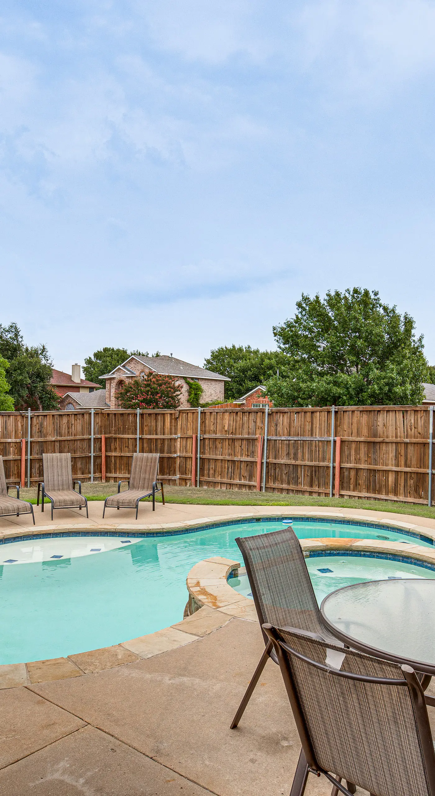 Pet-Friendly Allen Home ~ 30 Mi to Dallas!