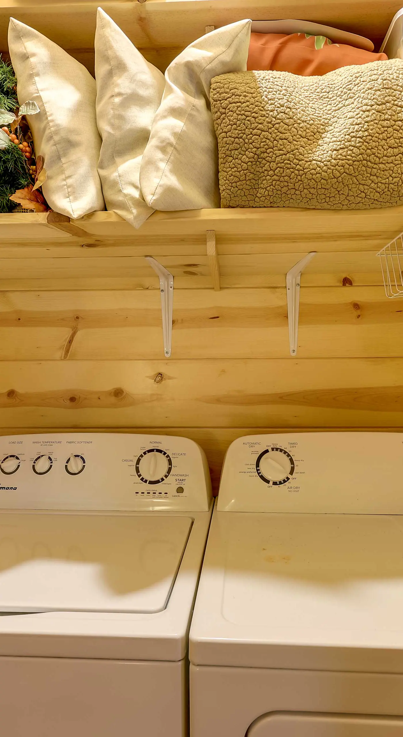 Pet-Friendly Broken Bow Cabin w/ Fire Pit!