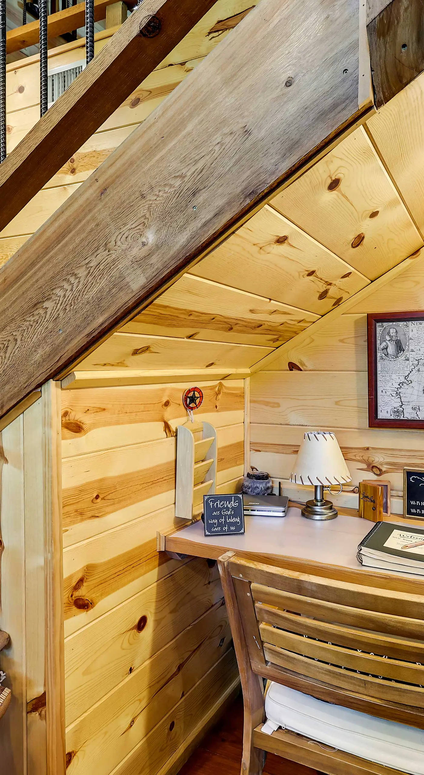 Pet-Friendly Broken Bow Cabin w/ Fire Pit!