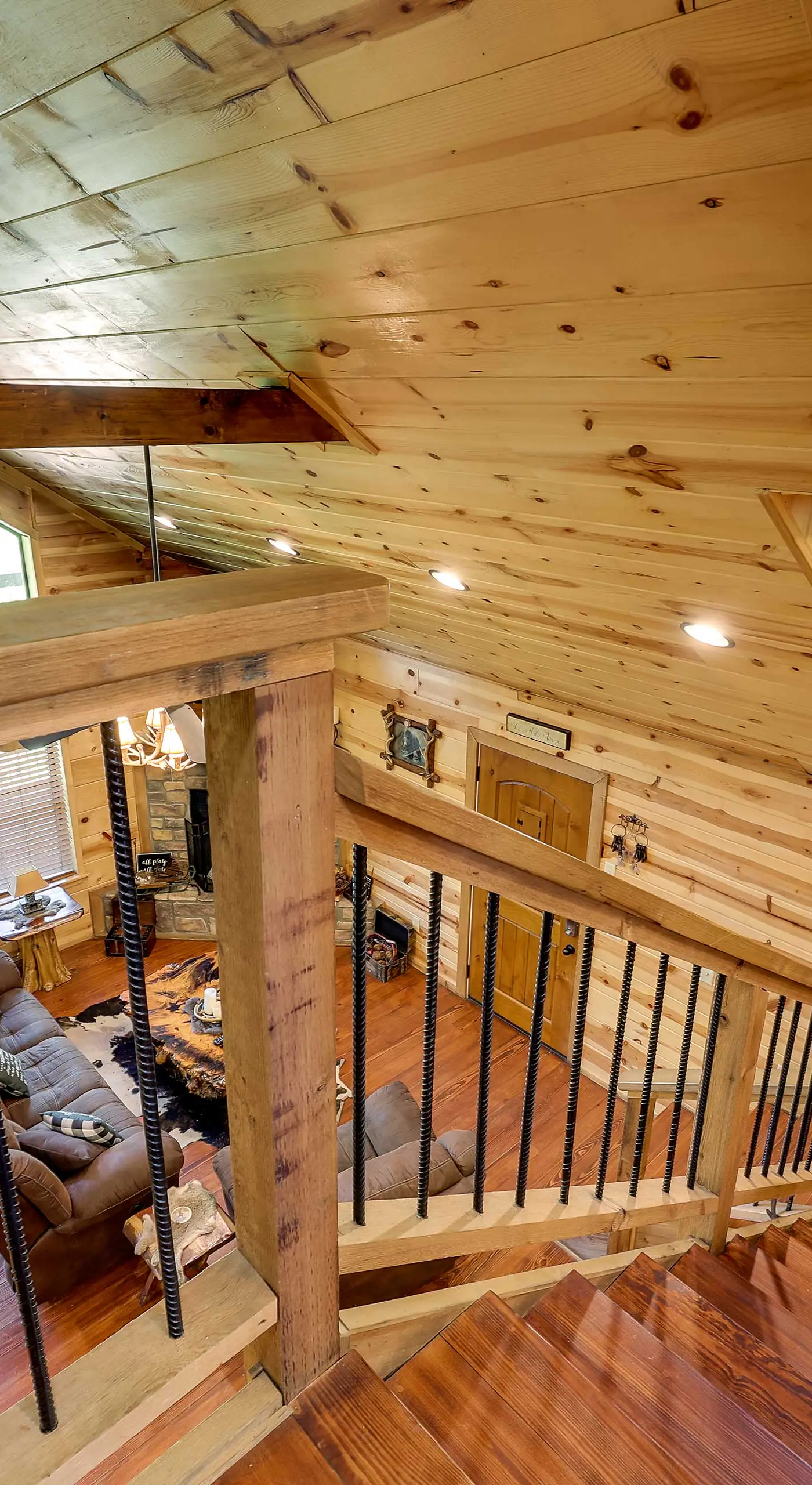 Pet-Friendly Broken Bow Cabin w/ Fire Pit!