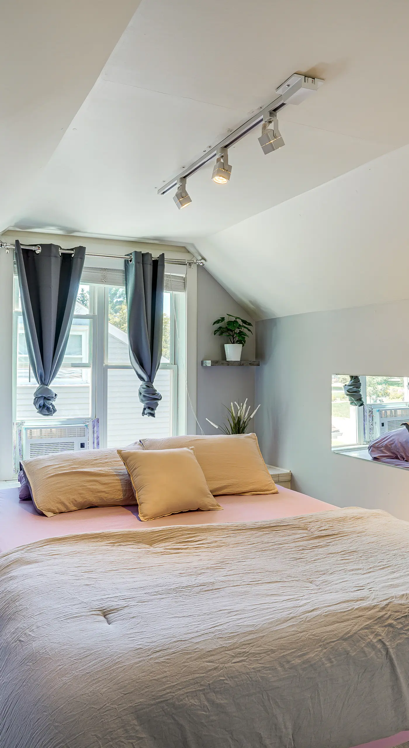 Minneapolis Home: Mins From US Bank Stadium & More