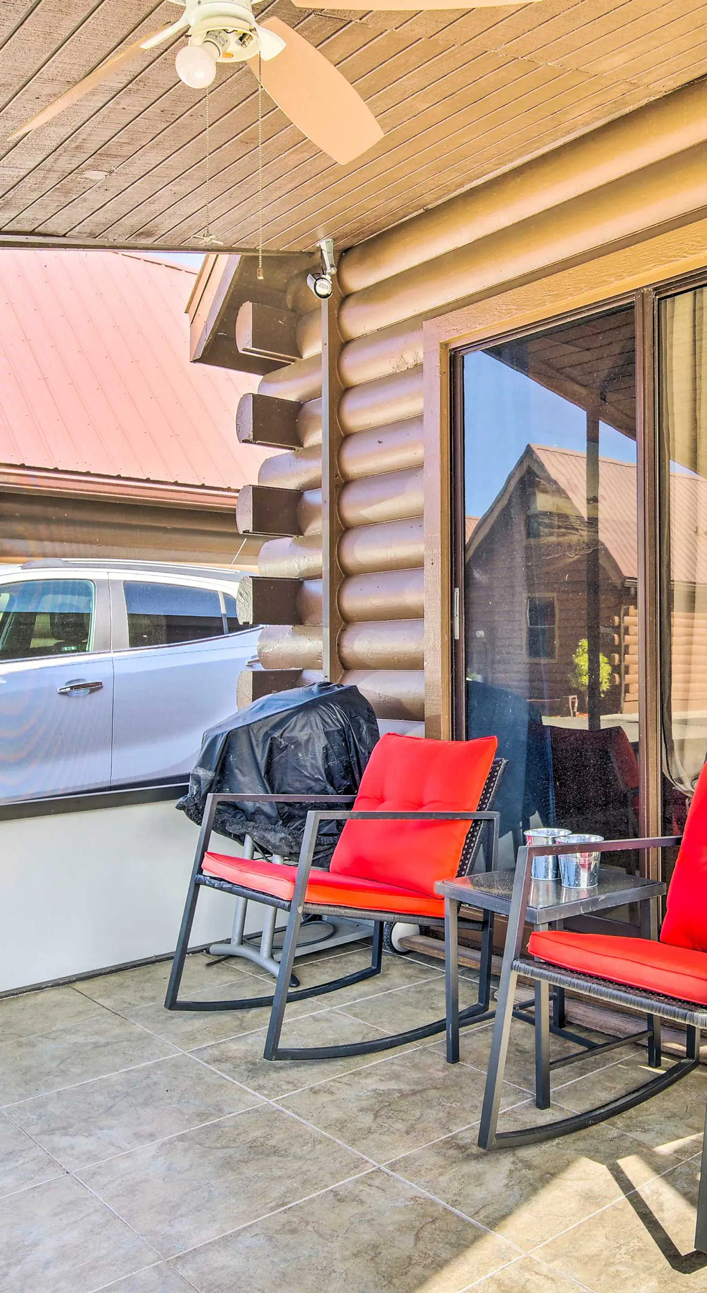 Okeechobee Cabin in Waterfront Community w/ Dock!