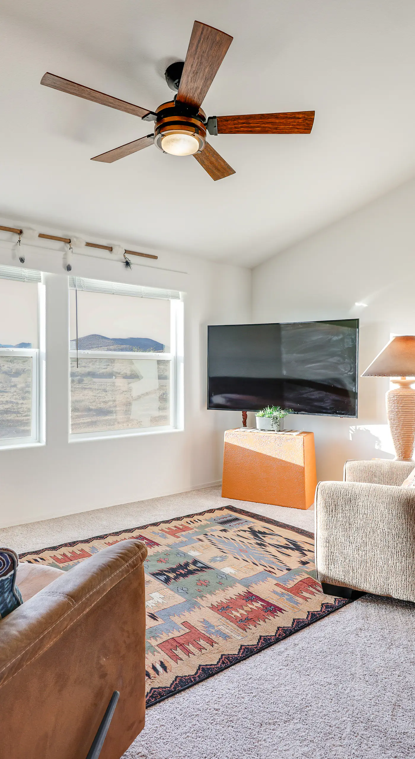 Mtn Views, 15 Mi to Dtwn Kingman: Family Home!