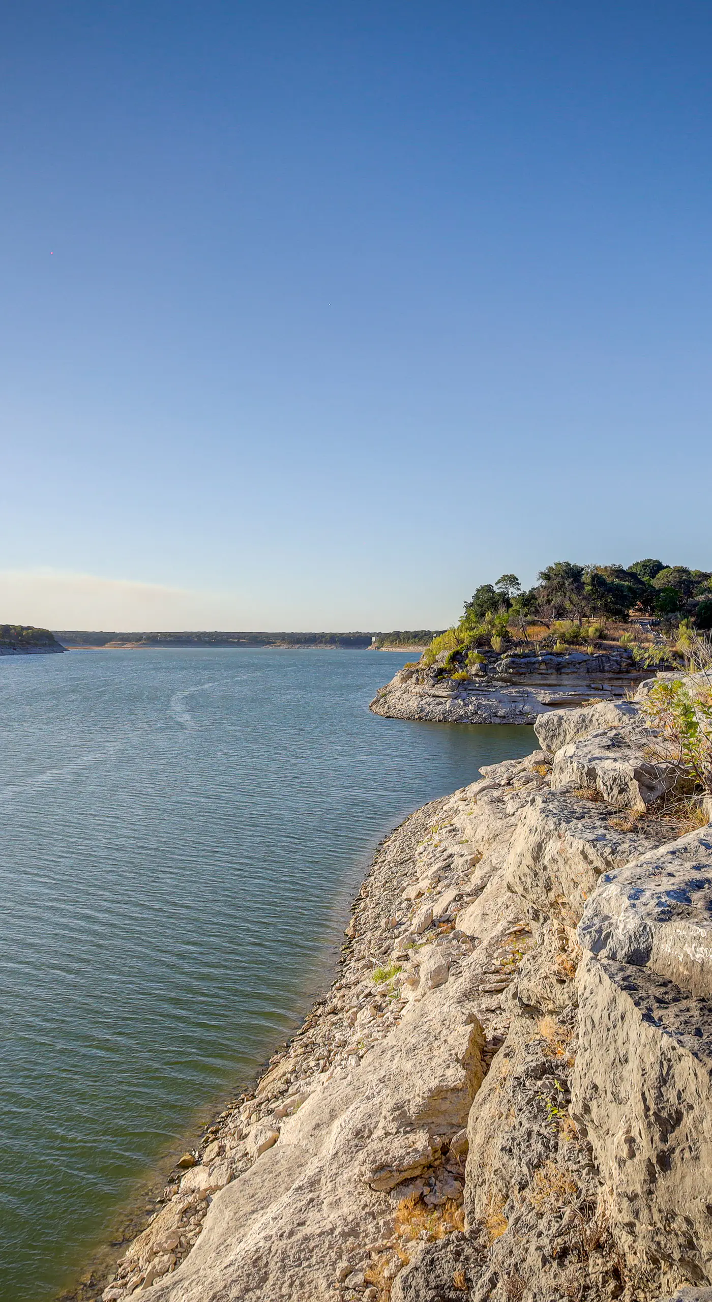 Deck + Cliffside Belton Lake Views: Temple Retreat