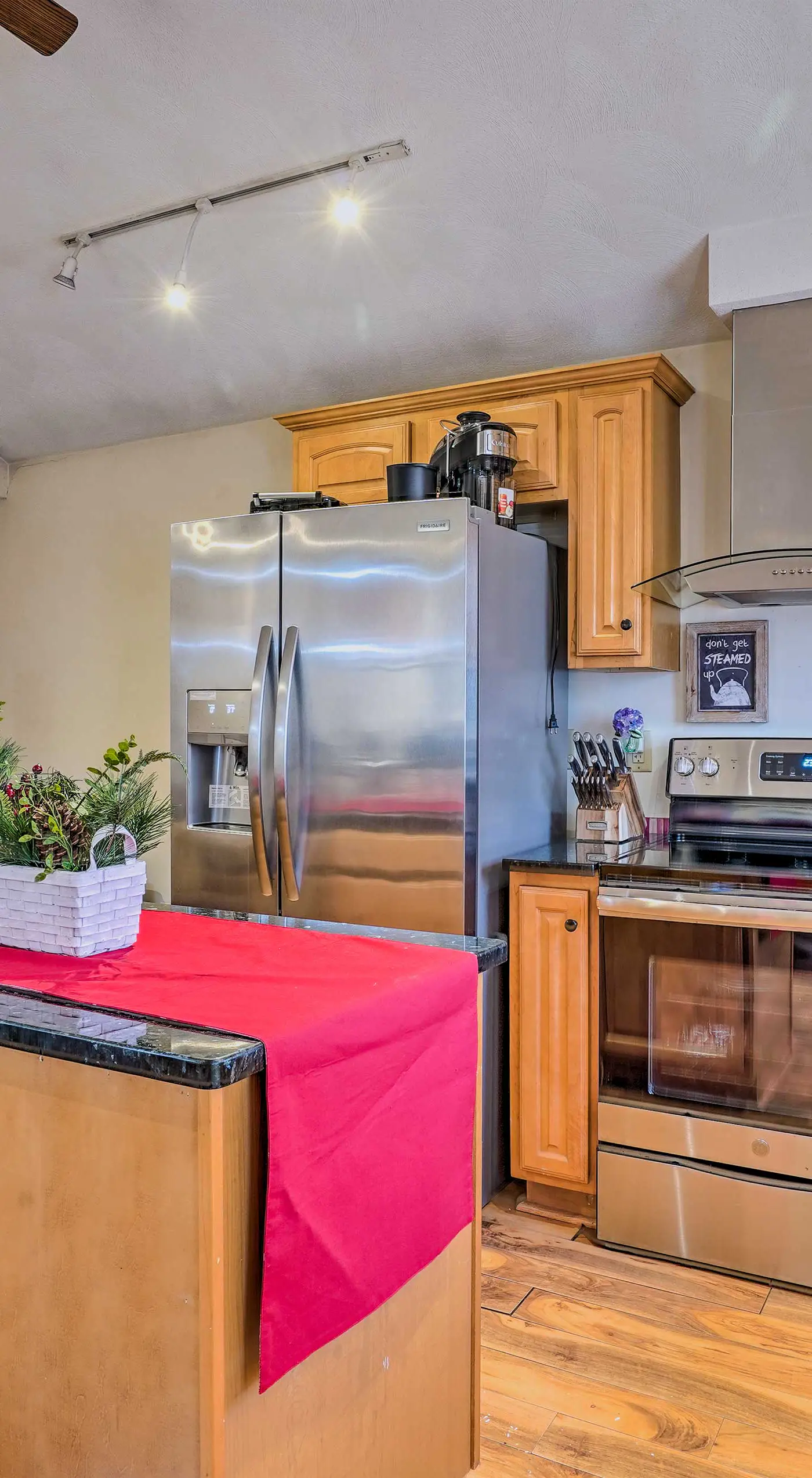Charming Boston Area Home < 1 Mi to Revere Beach!