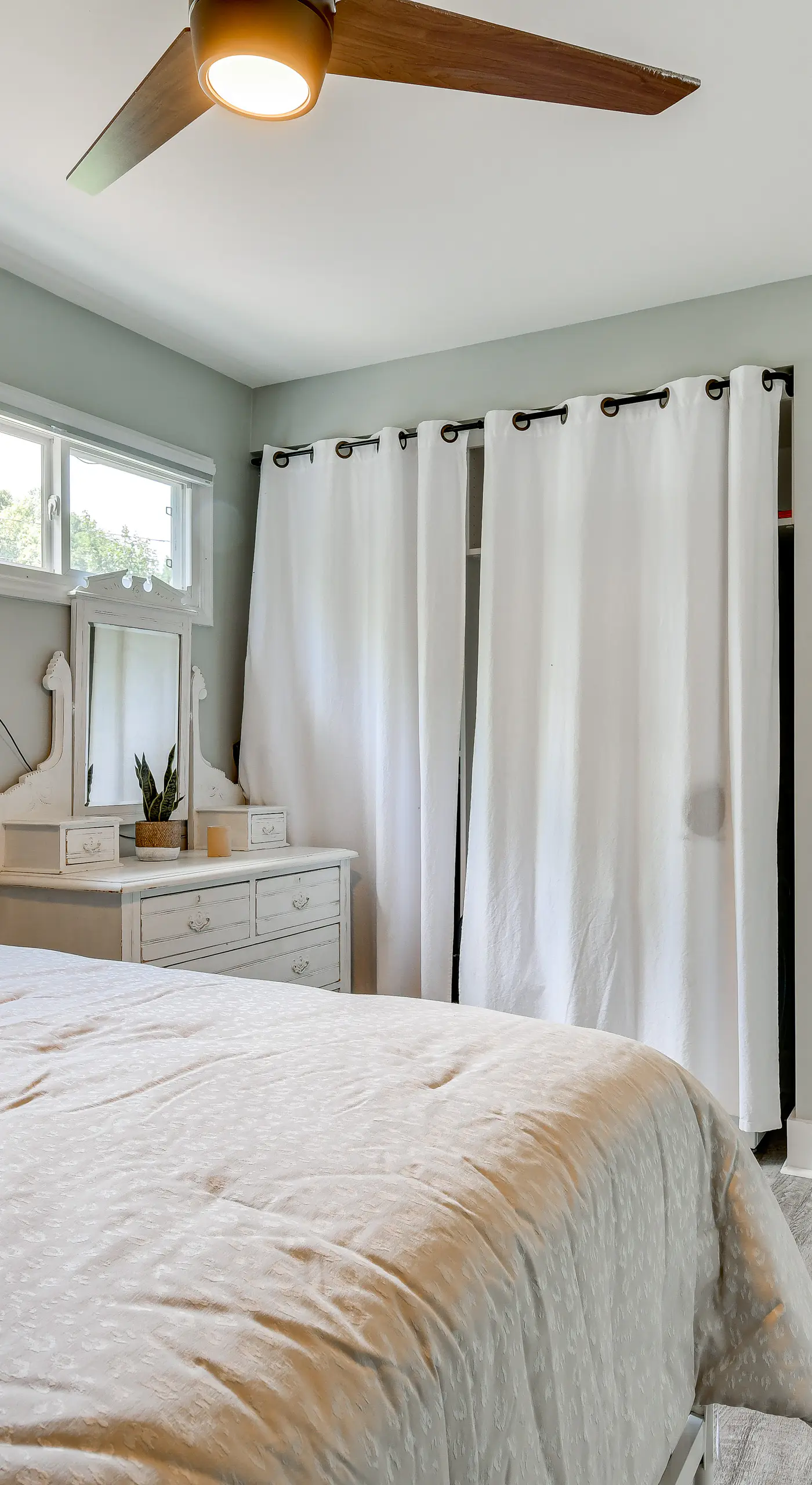 Pet-Friendly Lake Norman Home with Boat Dock!