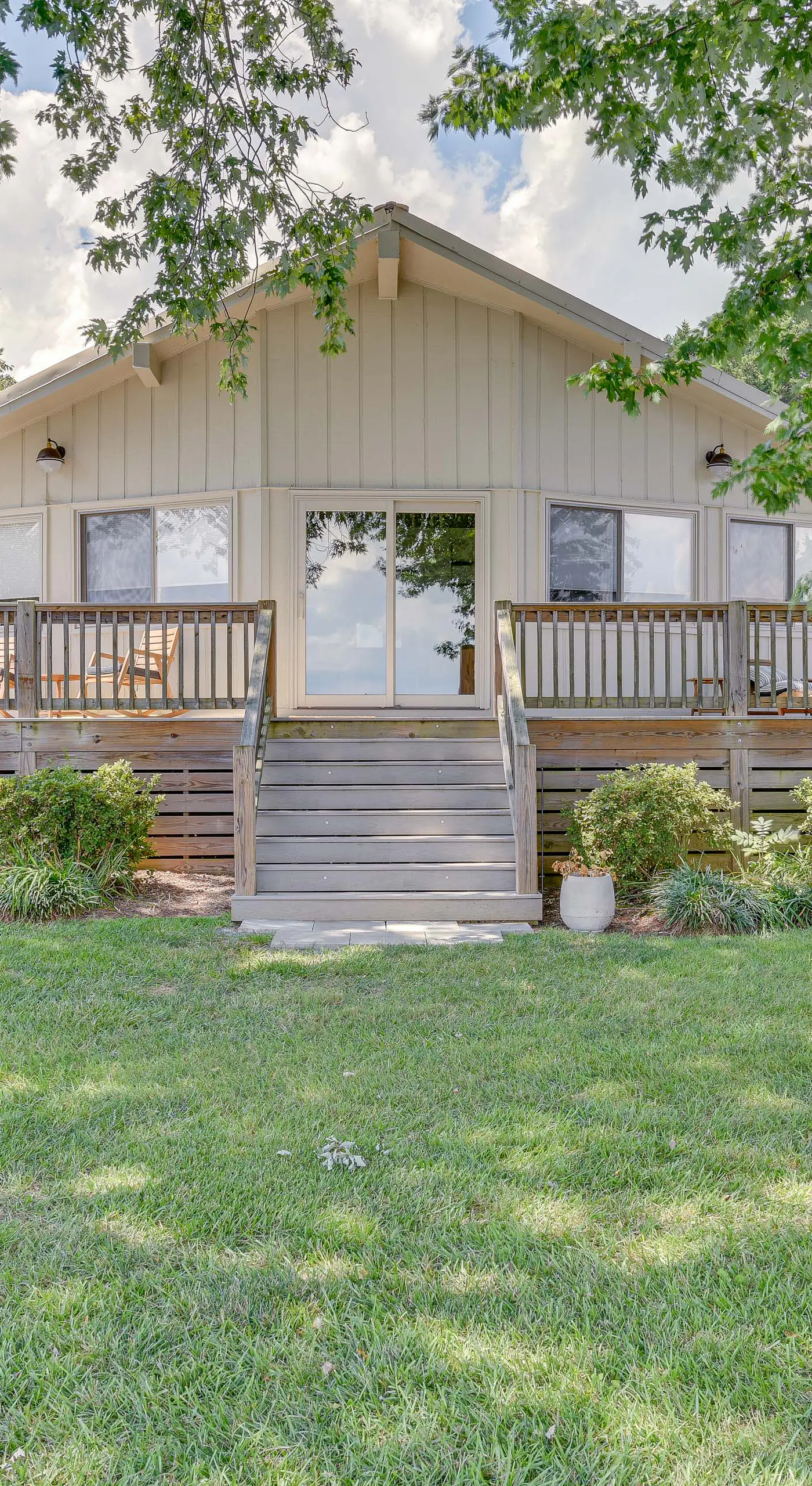 Pet-Friendly Lake Norman Home with Boat Dock!
