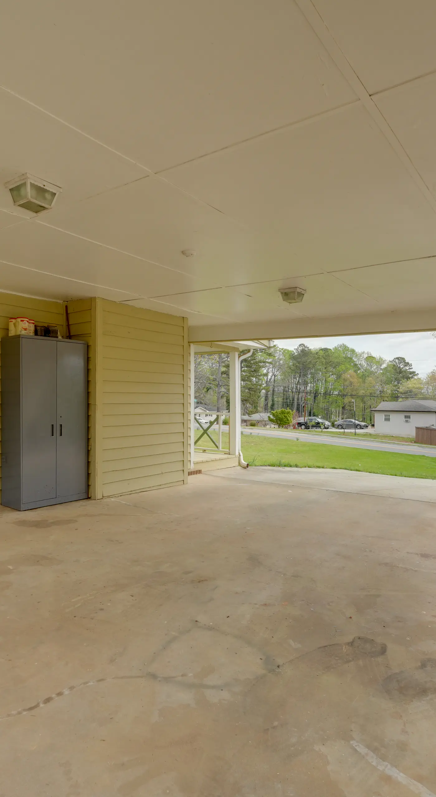 Pool + Basketball Court: Smyrna Family Home + Yard