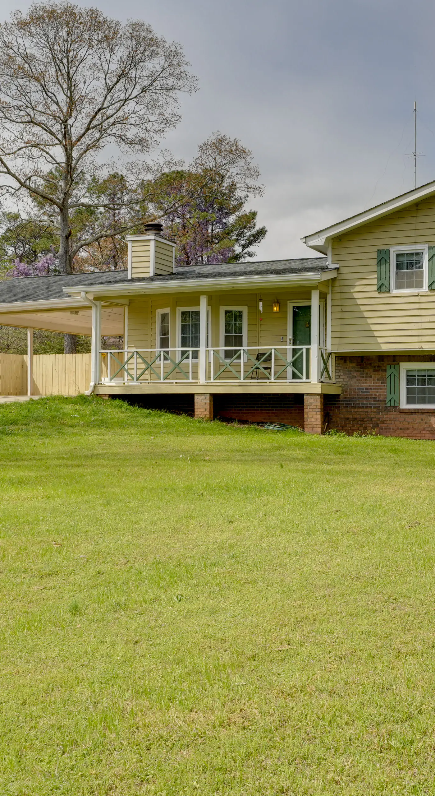 Pool + Basketball Court: Smyrna Family Home + Yard