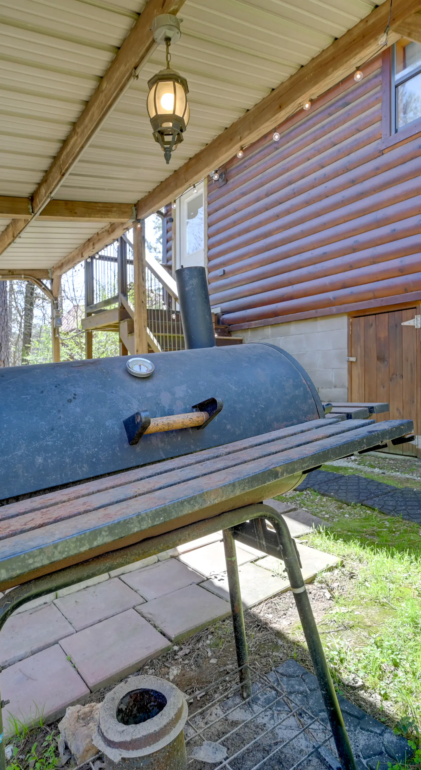 Broken Bow Cabin w/ Hot Tub & Fire Pit, Near Lake!