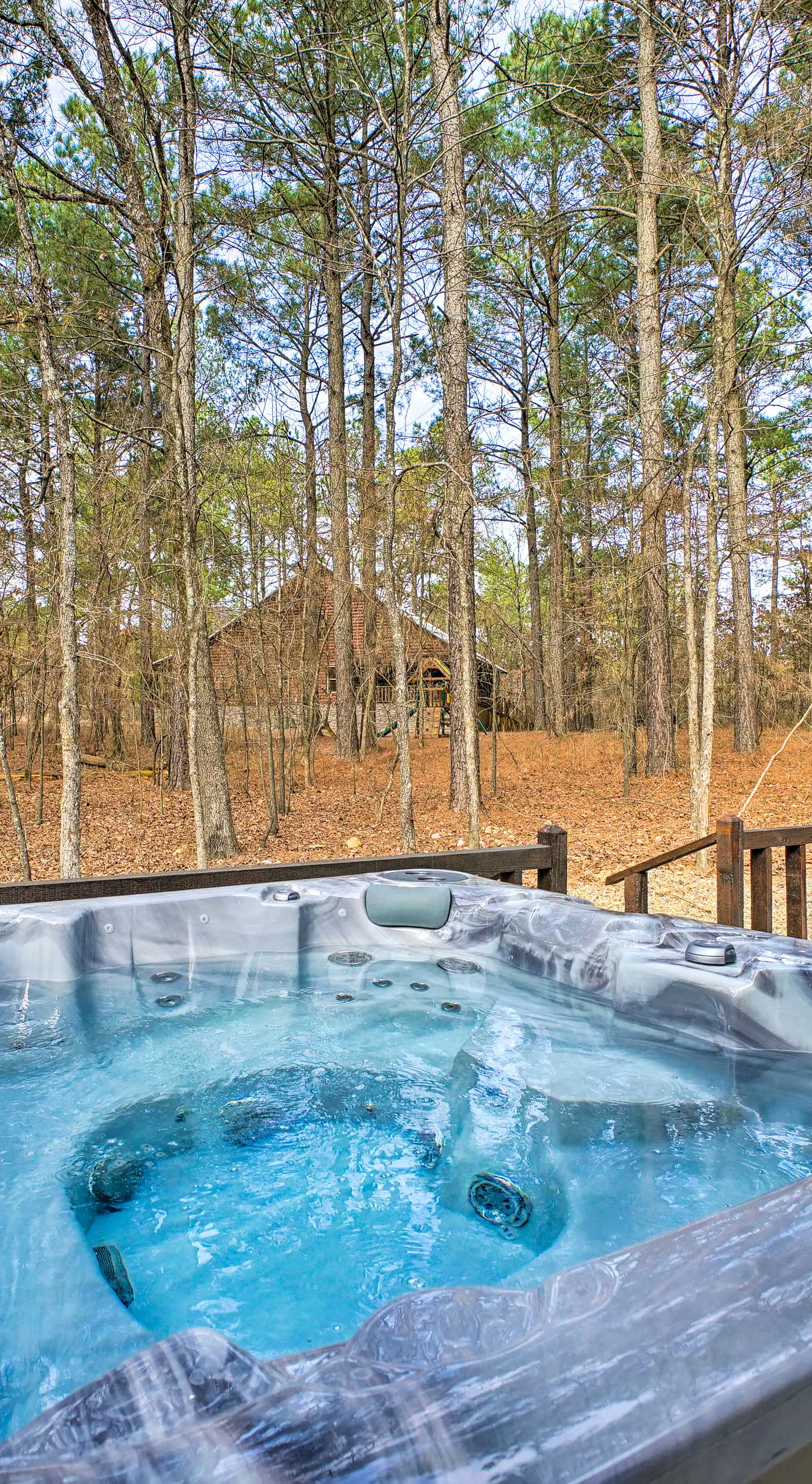 Chic Broken Bow Escape w/ Hot Tub & Fire Pit!