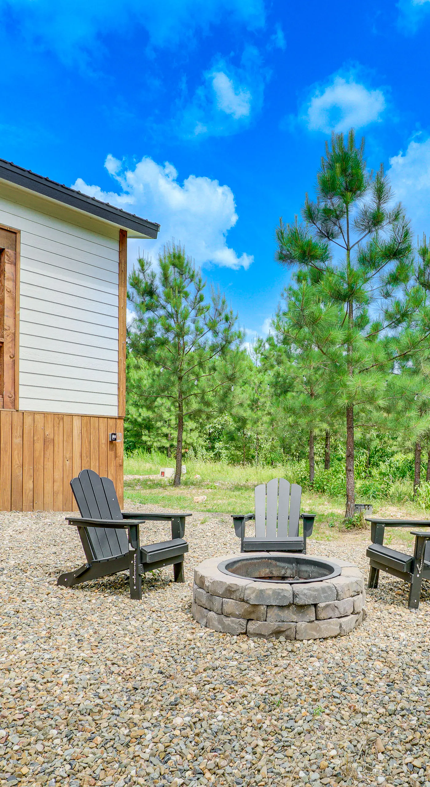 Tree-Lined Broken Bow Studio Cabin w/ Hot Tub!