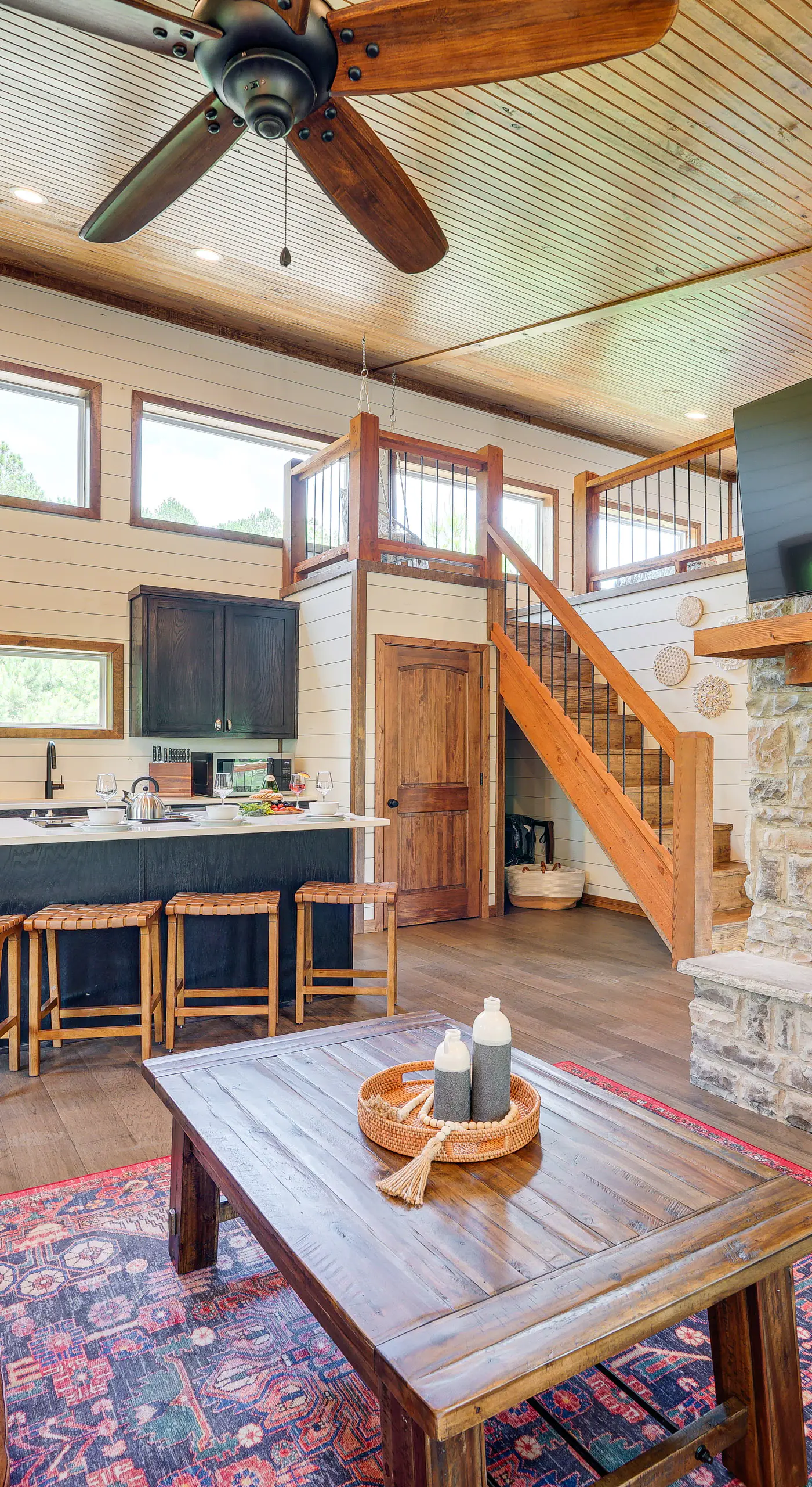 Tree-Lined Broken Bow Studio Cabin w/ Hot Tub!