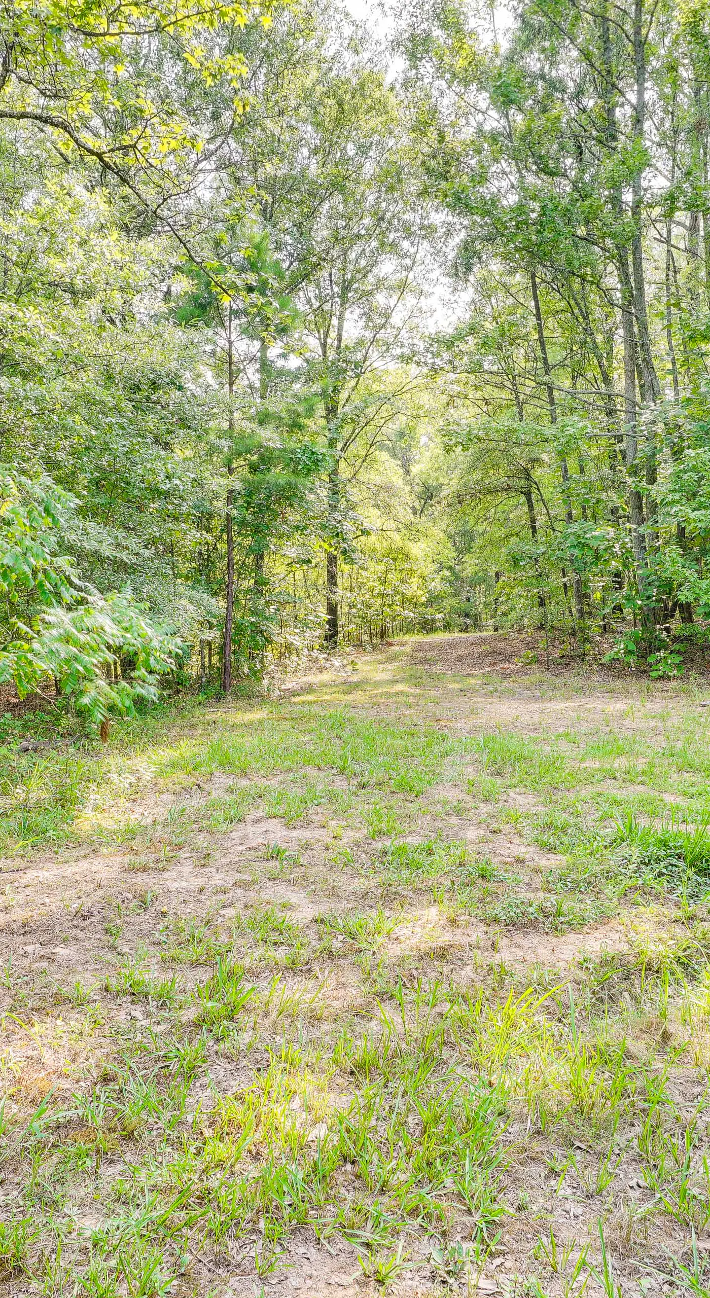 Couple’s Cabin in Broken Bow ~ 5 Mi to Downtown!