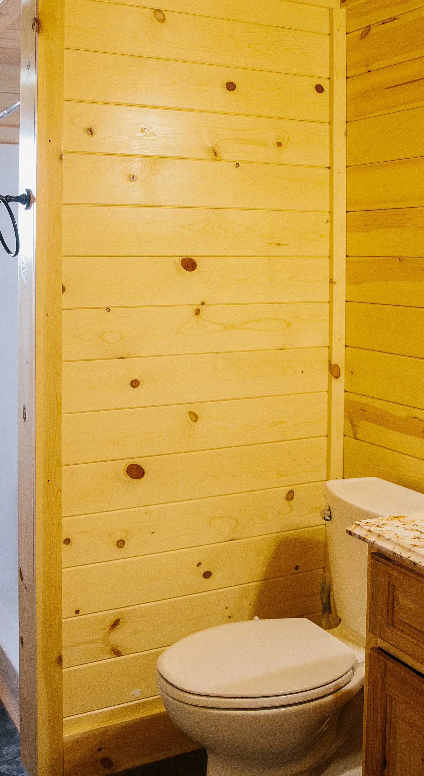 Paradise Valley Cabin by Chico & Yellowstone Park!