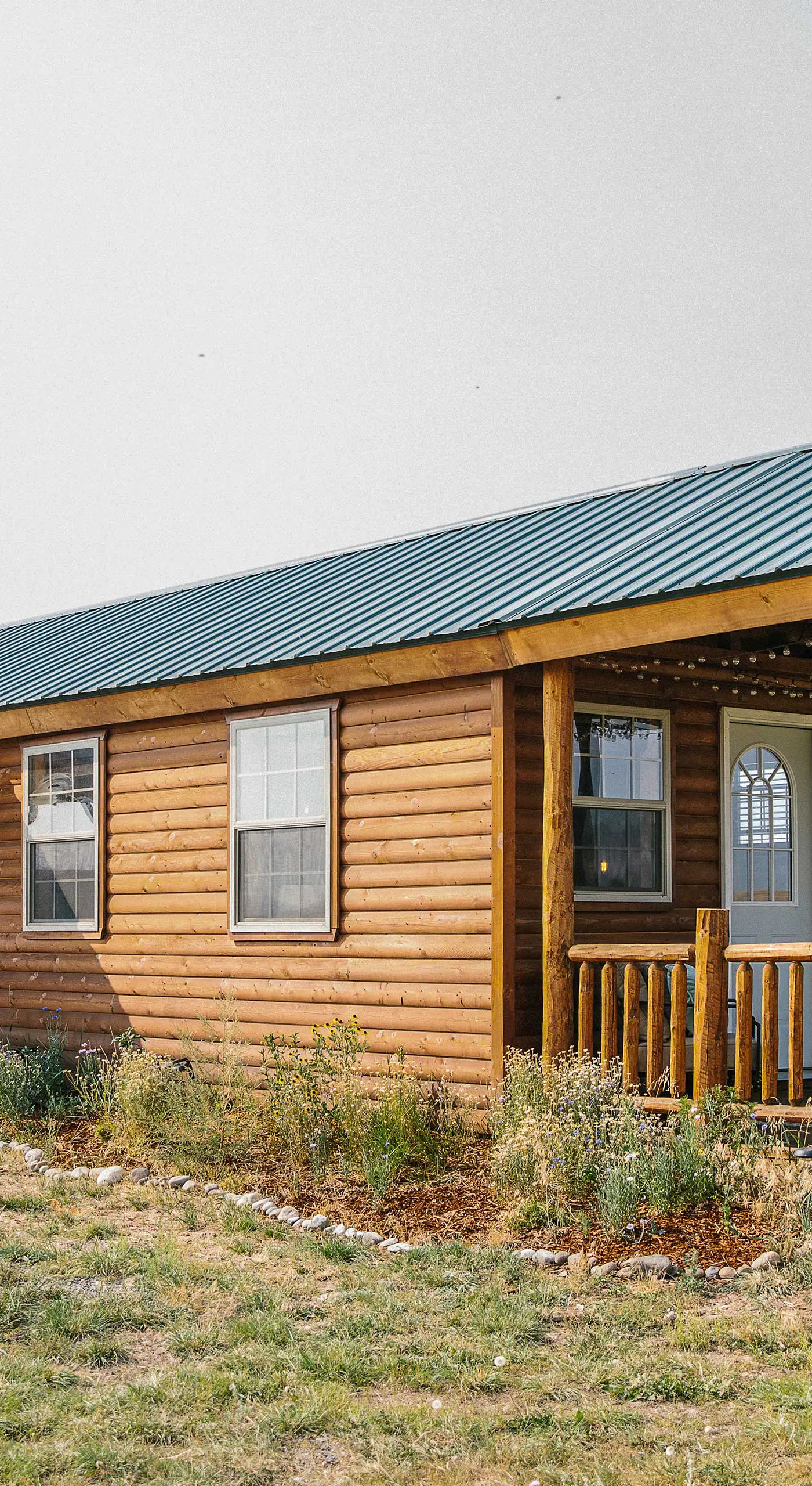 Paradise Valley Cabin by Chico & Yellowstone Park!