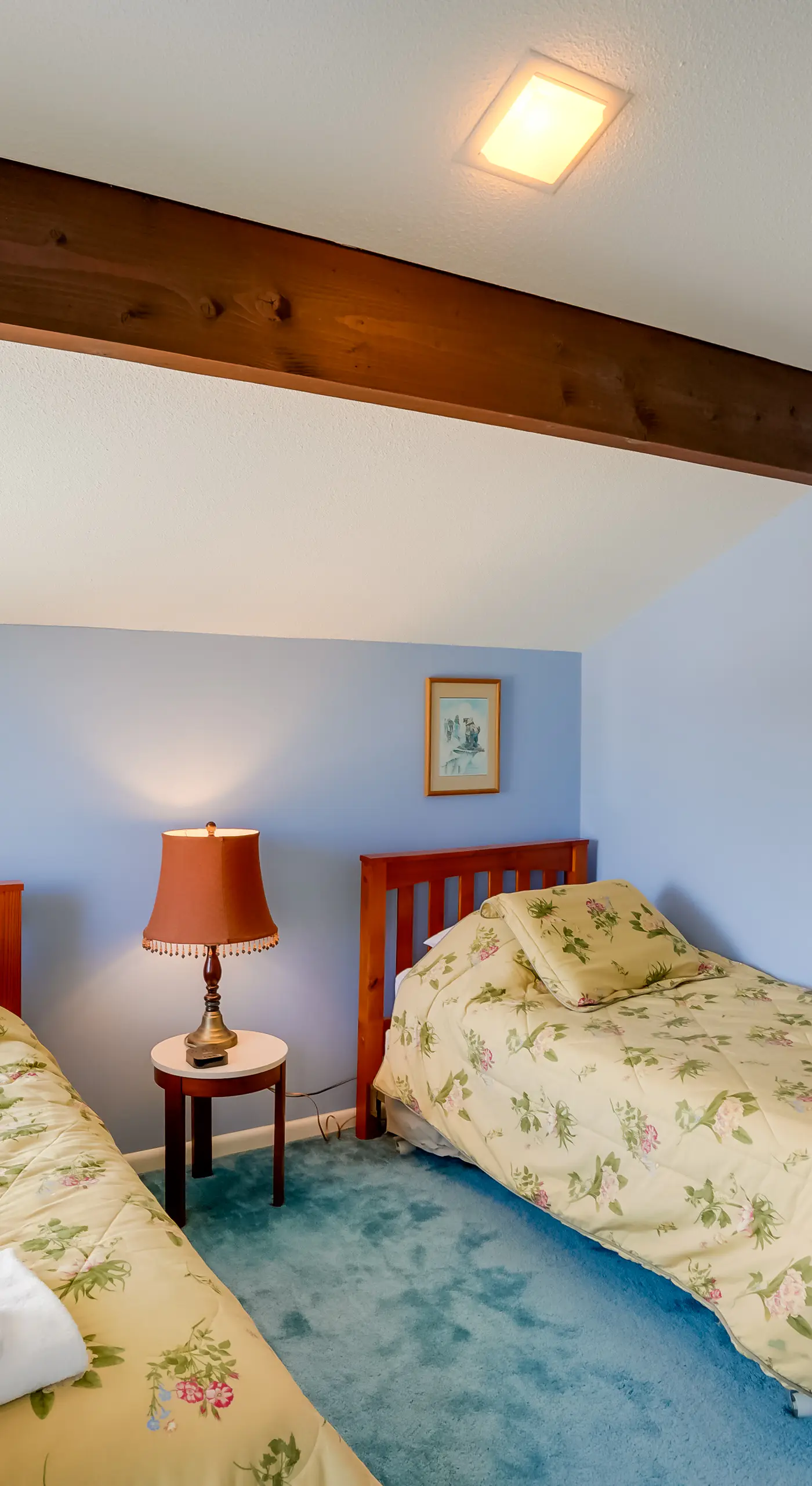 Bromley Mountain Escape w/ 2 Balconies: Hike & Ski