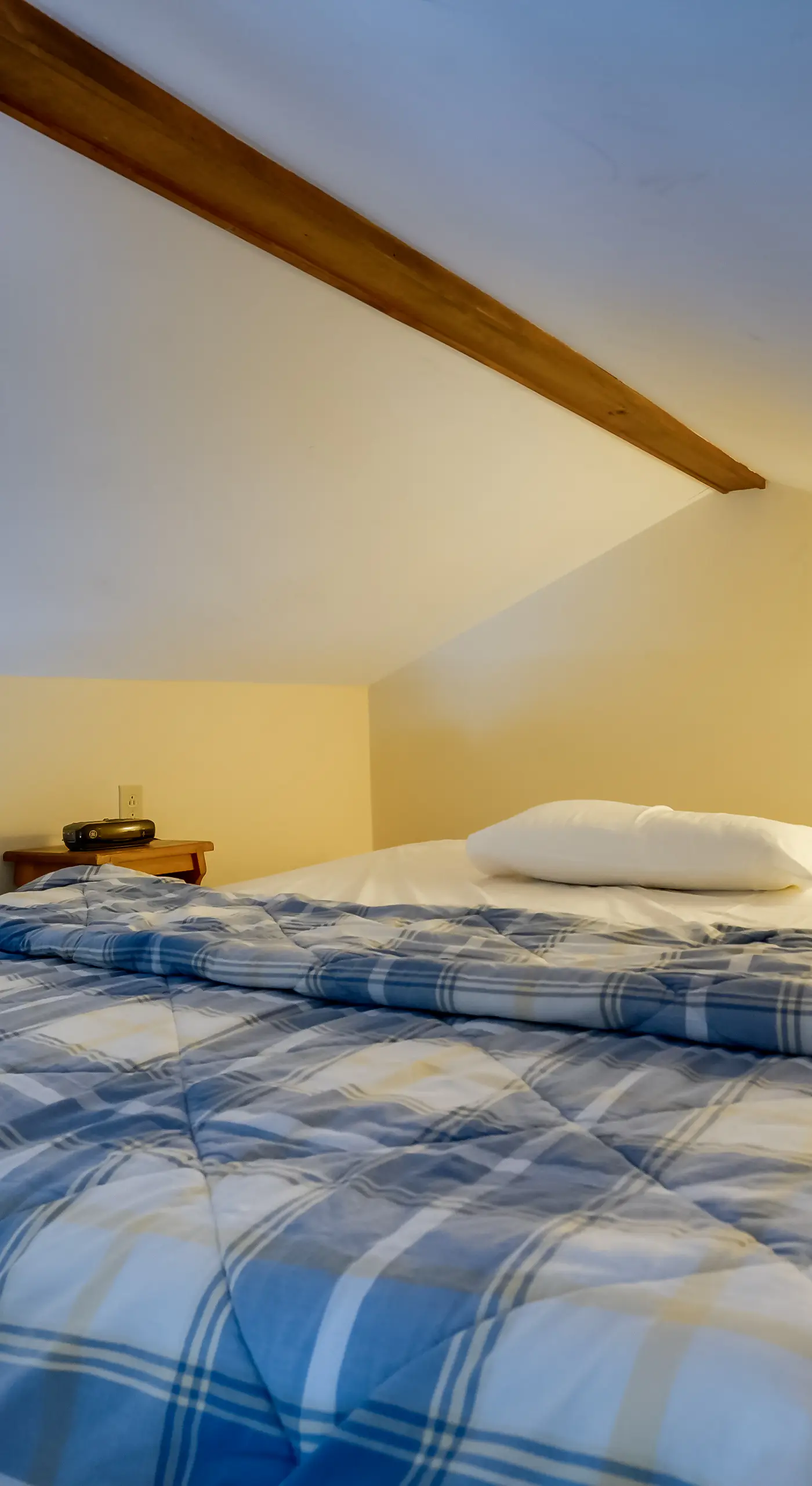 Bromley Mountain Escape w/ 2 Balconies: Hike & Ski