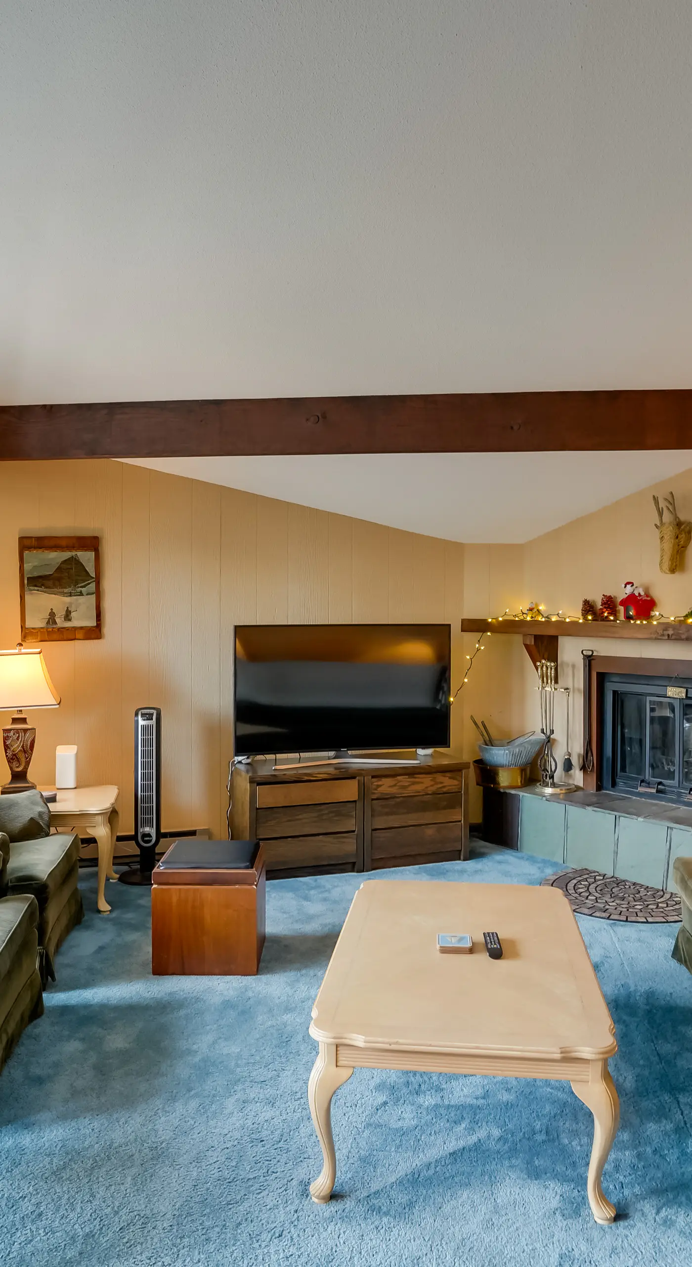 Bromley Mountain Escape w/ 2 Balconies: Hike & Ski