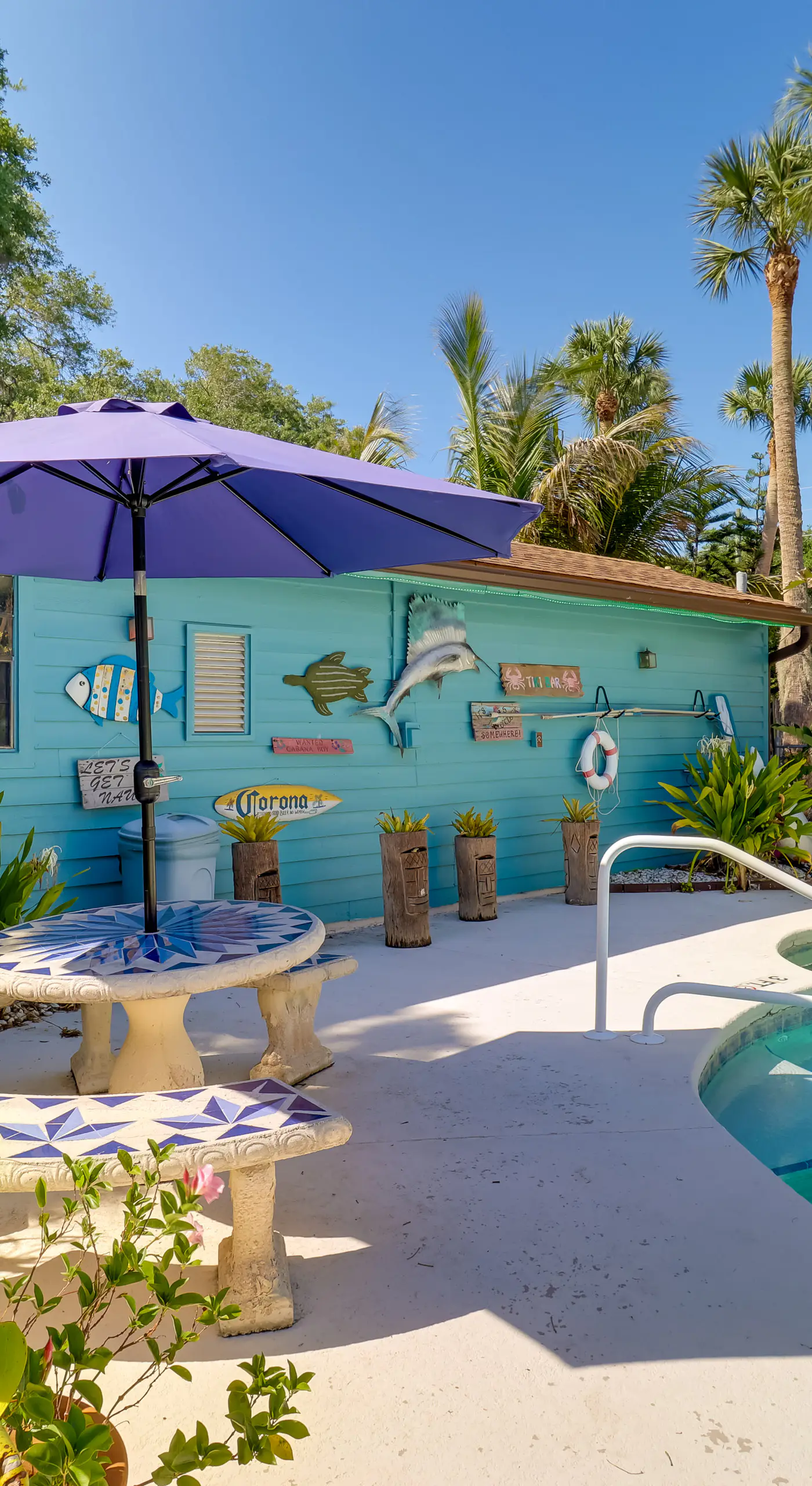 Cabin w/ Boat Launch & Pool Access in Okeechobee