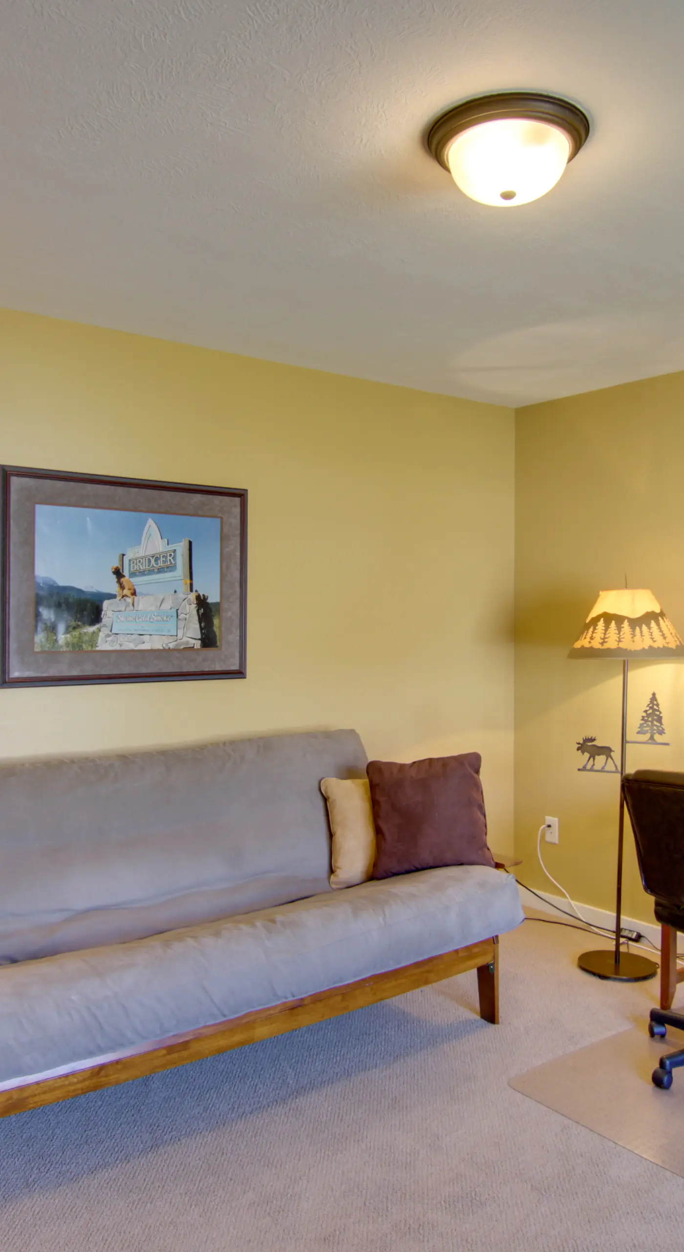 Bozeman Condo w/ Grill ~ 2 Mi to Hot Springs!