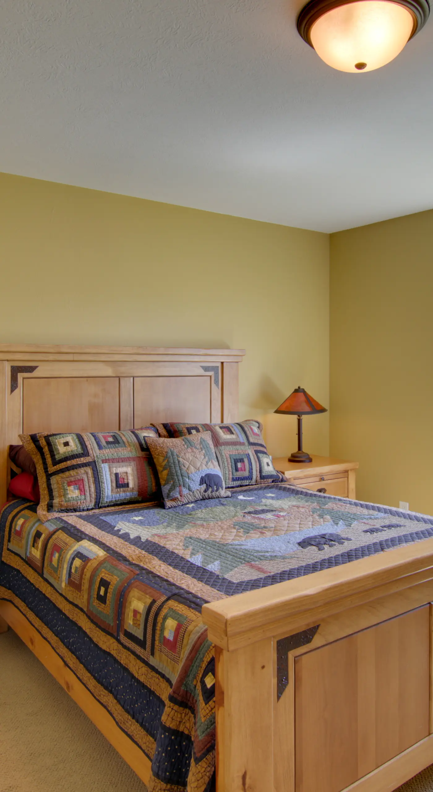 Bozeman Condo w/ Grill ~ 2 Mi to Hot Springs!