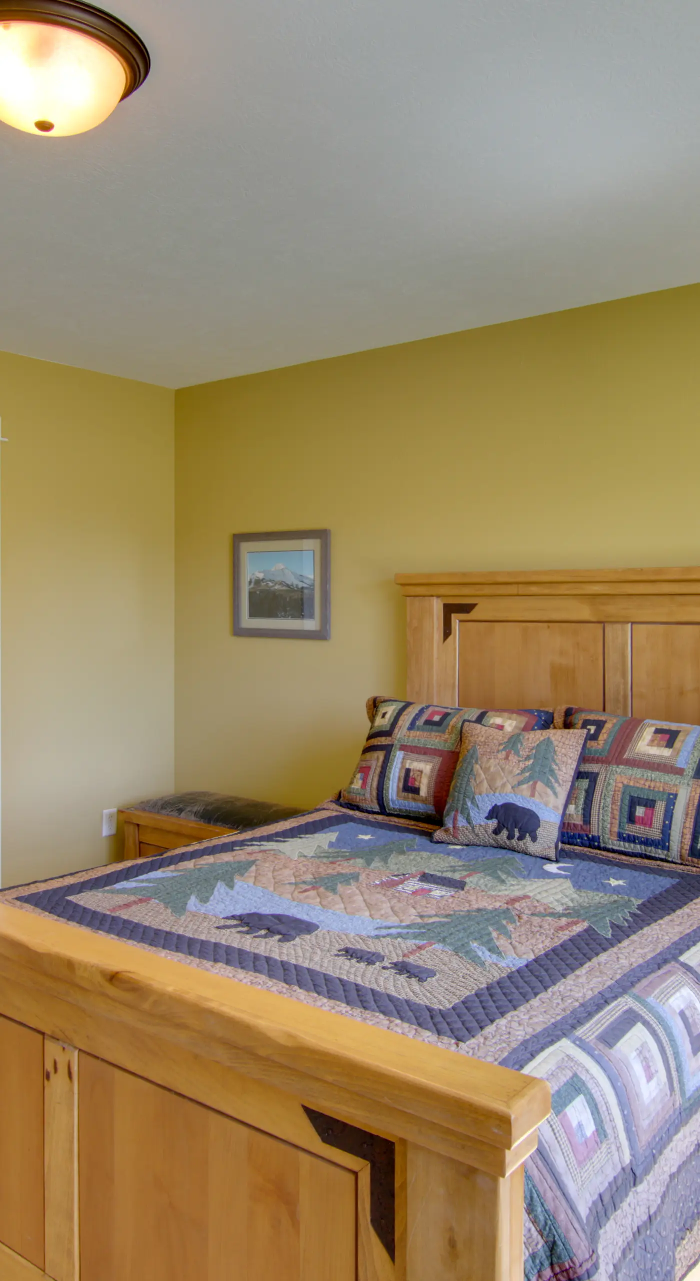 Bozeman Condo w/ Grill ~ 2 Mi to Hot Springs!