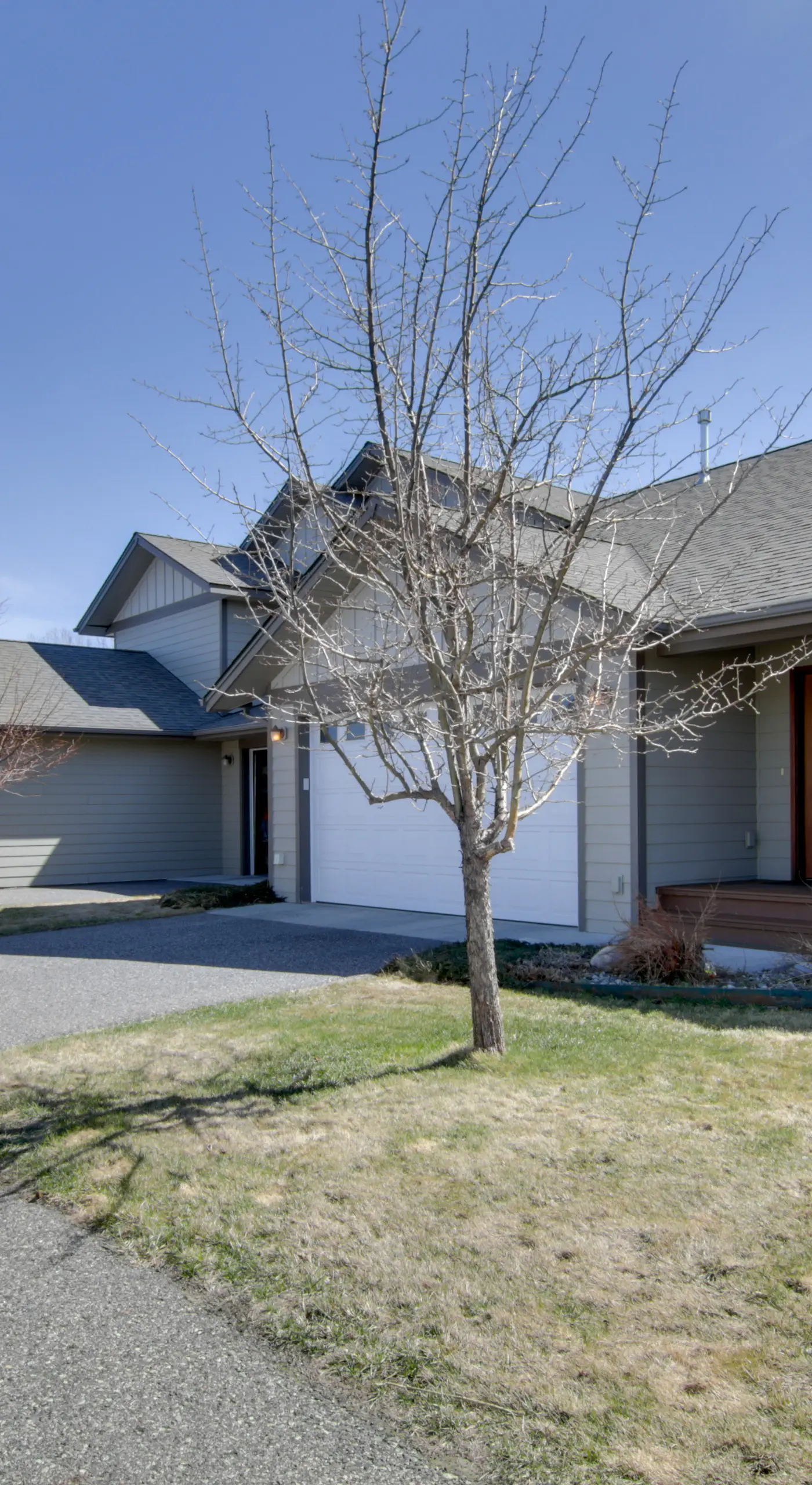 Bozeman Condo w/ Grill ~ 2 Mi to Hot Springs!