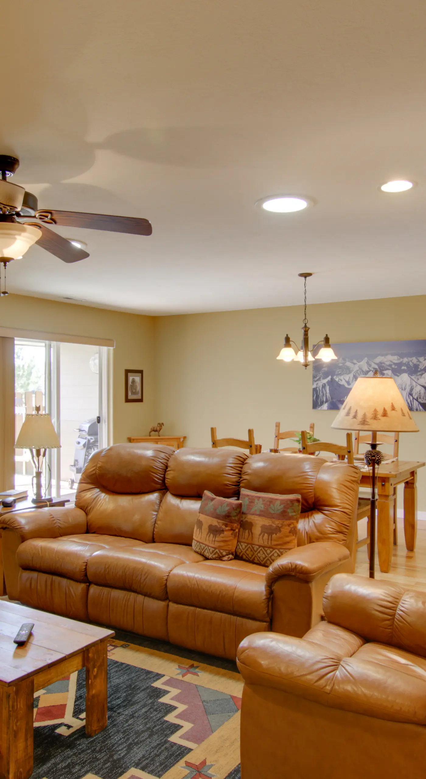 Bozeman Condo w/ Grill ~ 2 Mi to Hot Springs!
