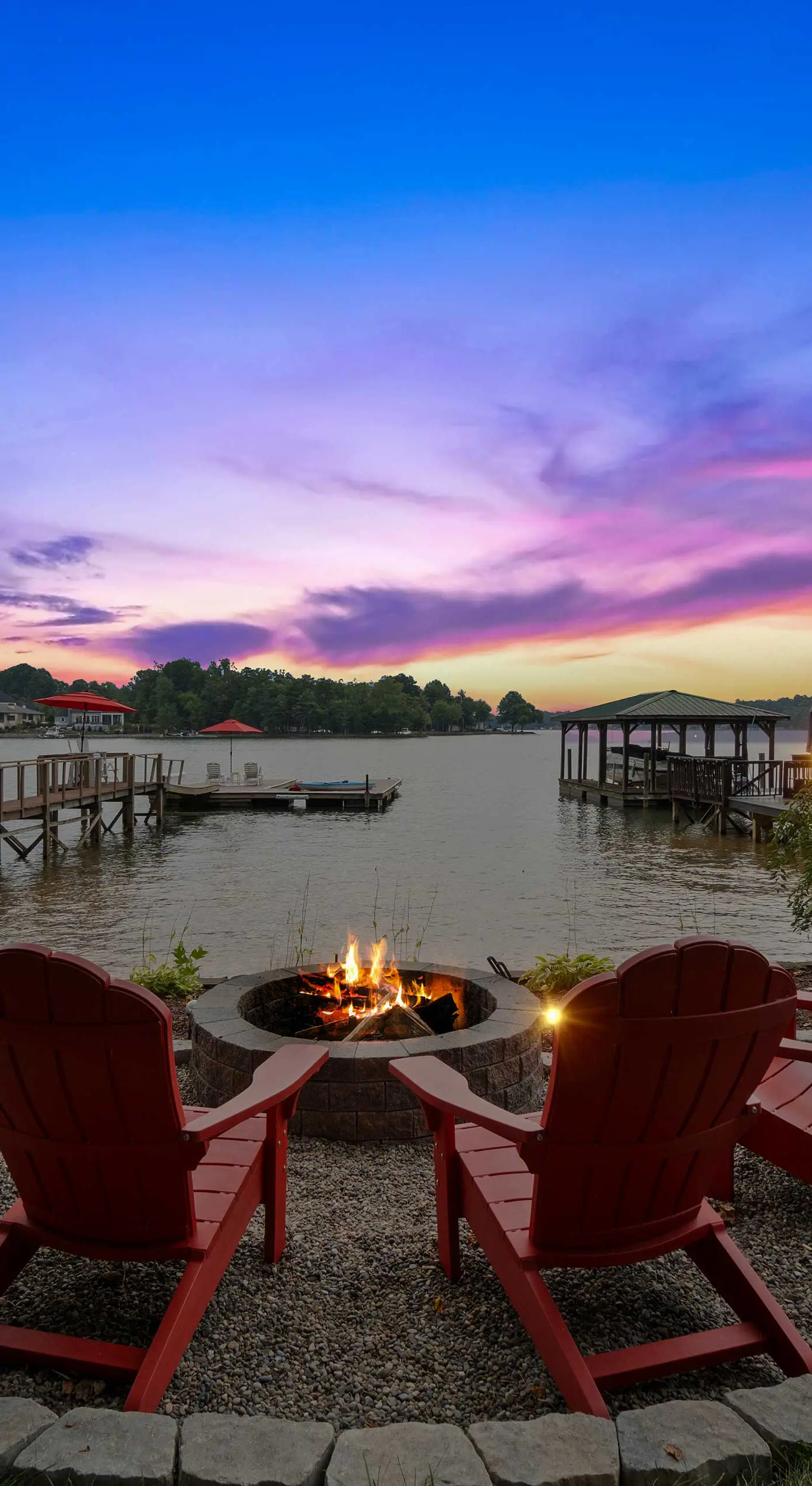 'Commodore Bay’ Waterfront Home on Lake Norman!