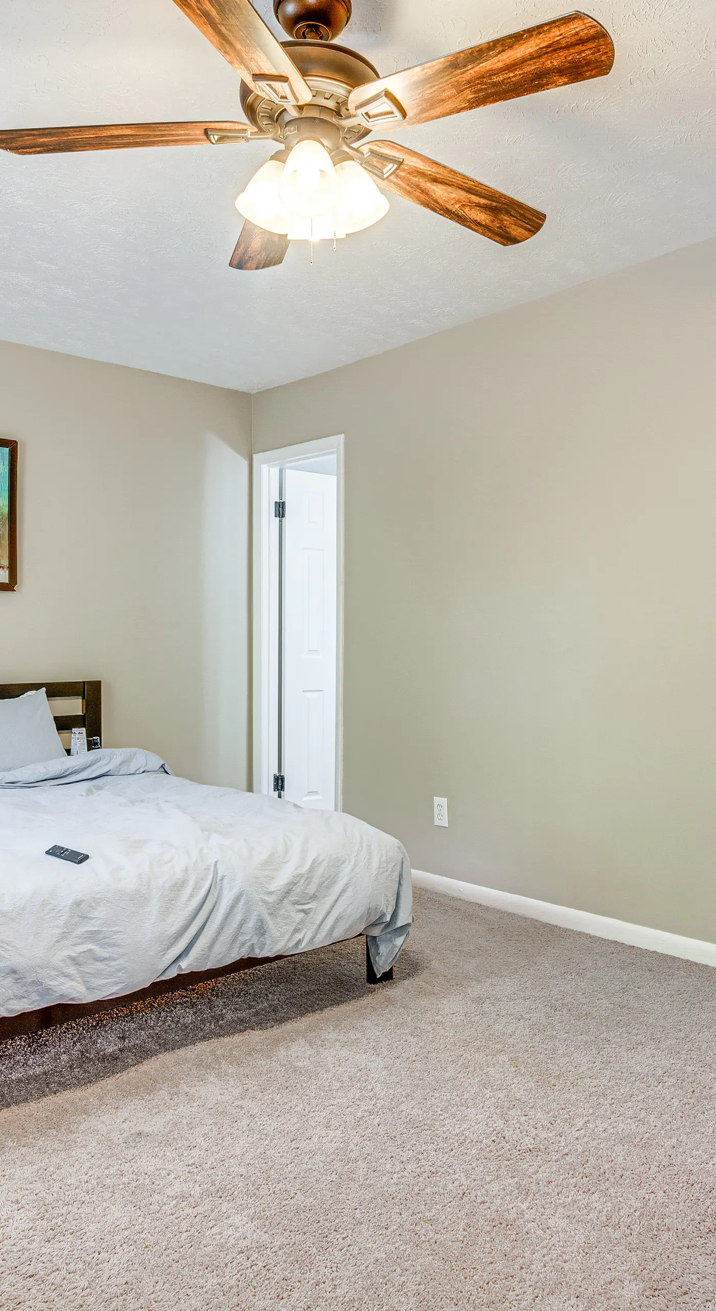 Welcoming Townhome: 1/2 Mi to Downtown Smyrna