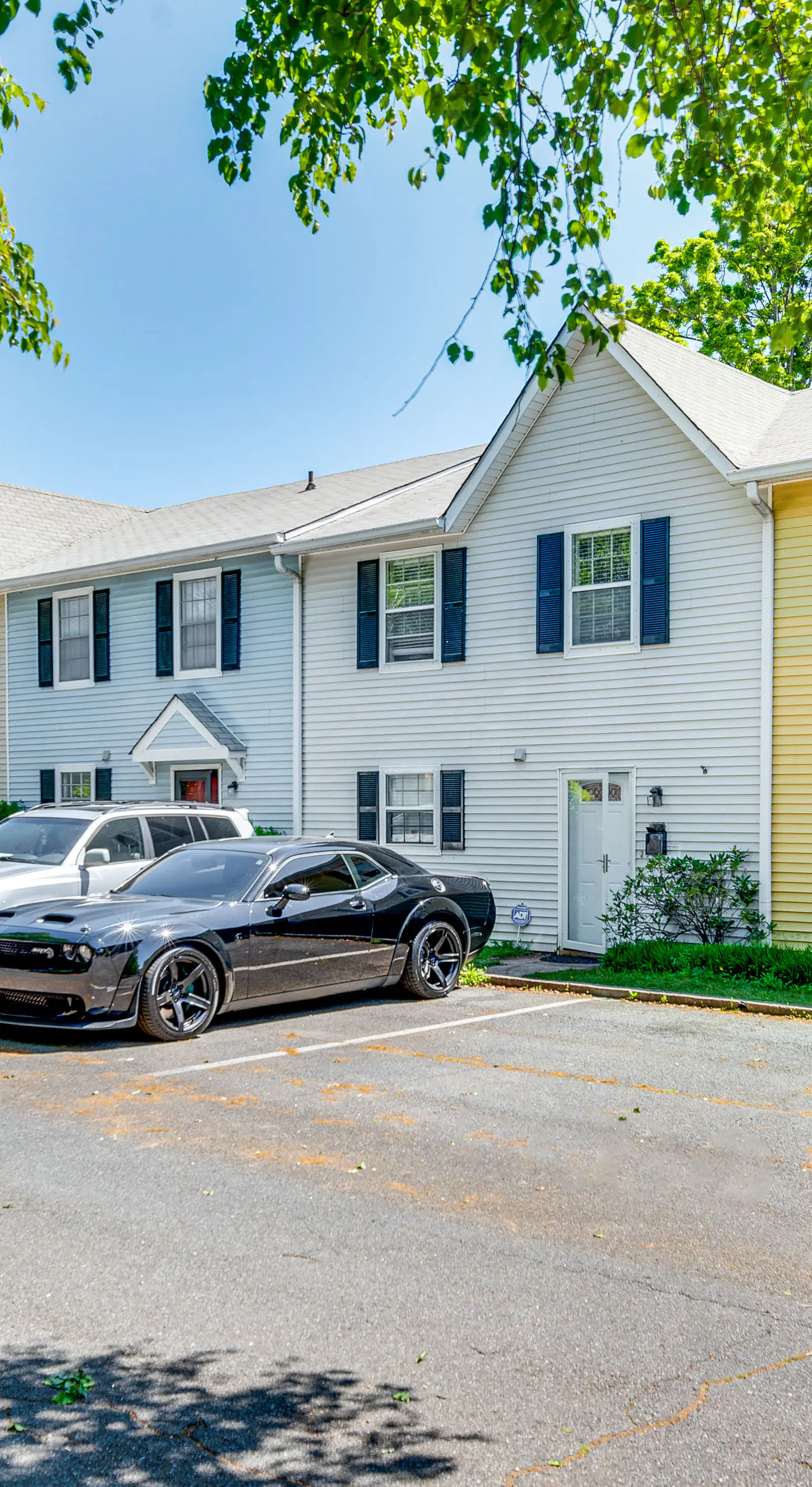 Welcoming Townhome: 1/2 Mi to Downtown Smyrna