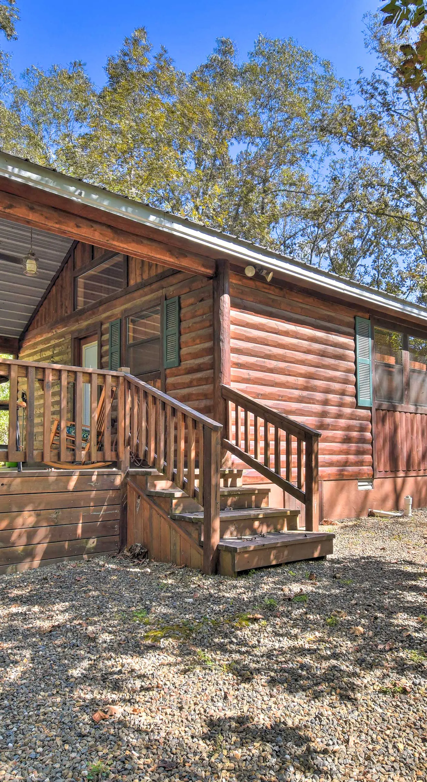 Broken Bow Hideaway w/ Hot Tub & Fire Pit!
