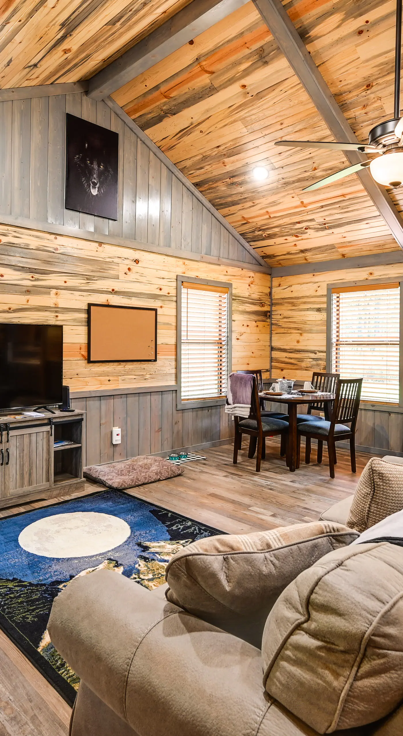 Pet-Friendly Broken Bow Cabin Near Lukfata Creek!