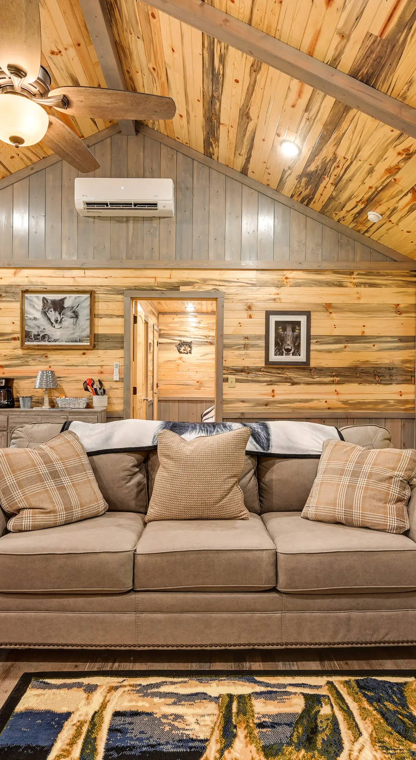 Pet-Friendly Broken Bow Cabin Near Lukfata Creek!
