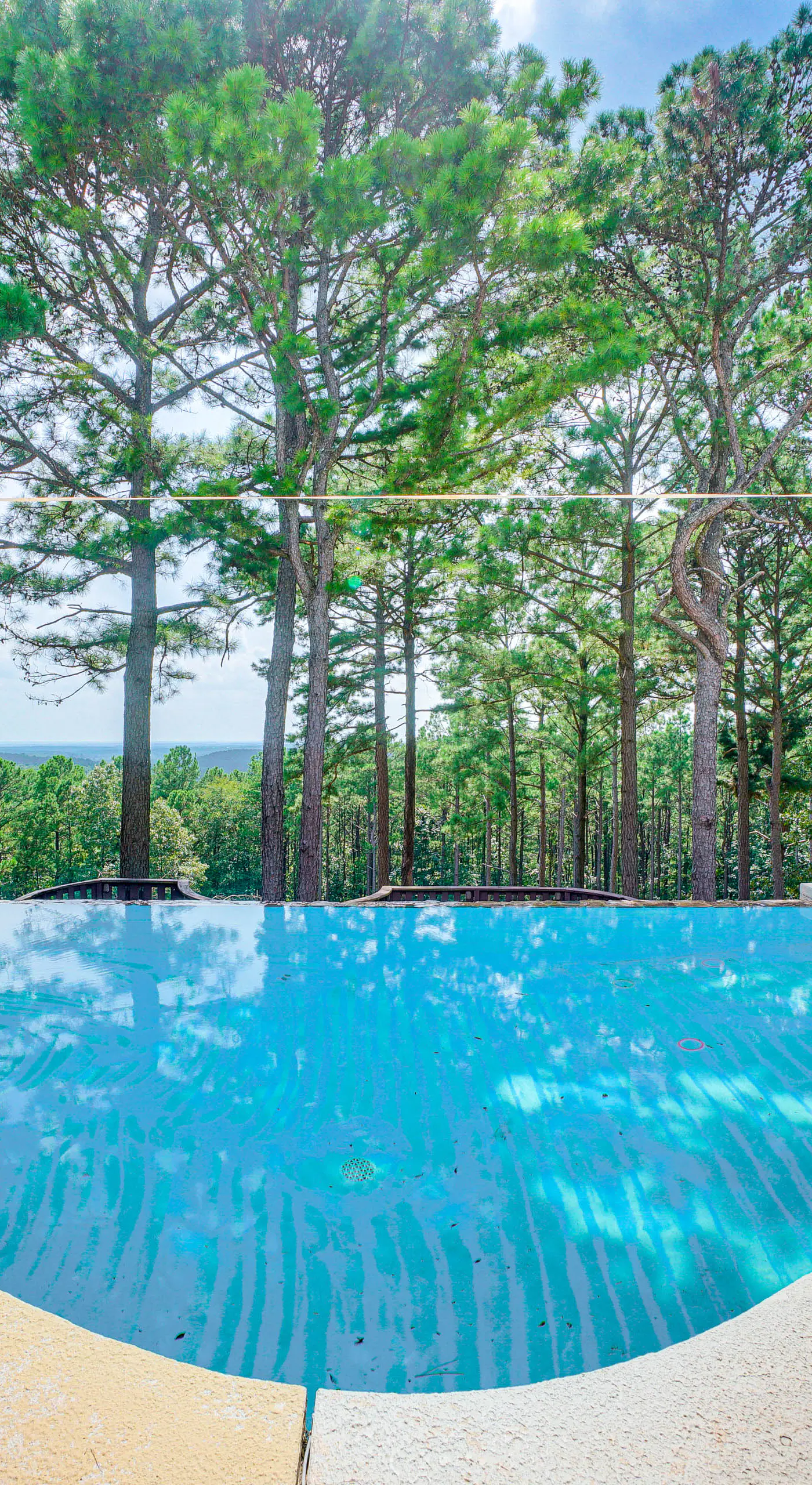 Broken Bow Escape w/ Mountain Views & Pool Access!