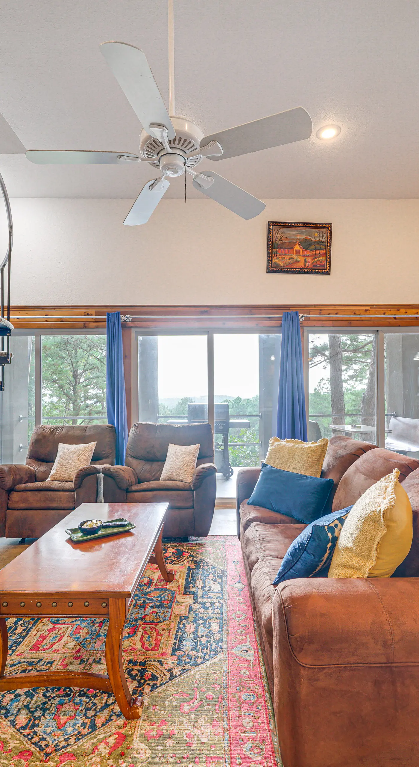 Broken Bow Escape w/ Mountain Views & Pool Access!