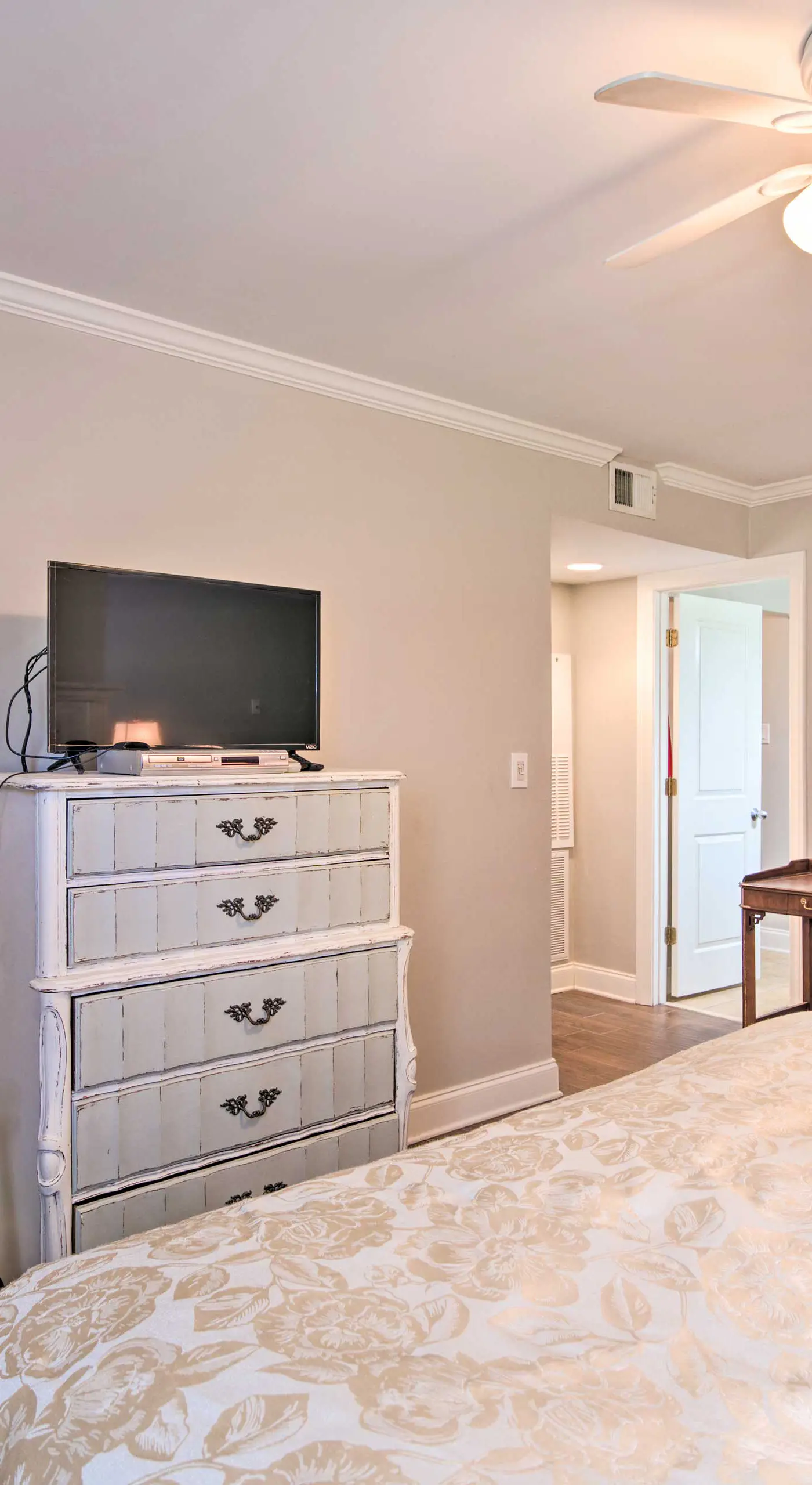 Sip Happens: Oxford Condo 1 Mi to Ole Miss + Grove