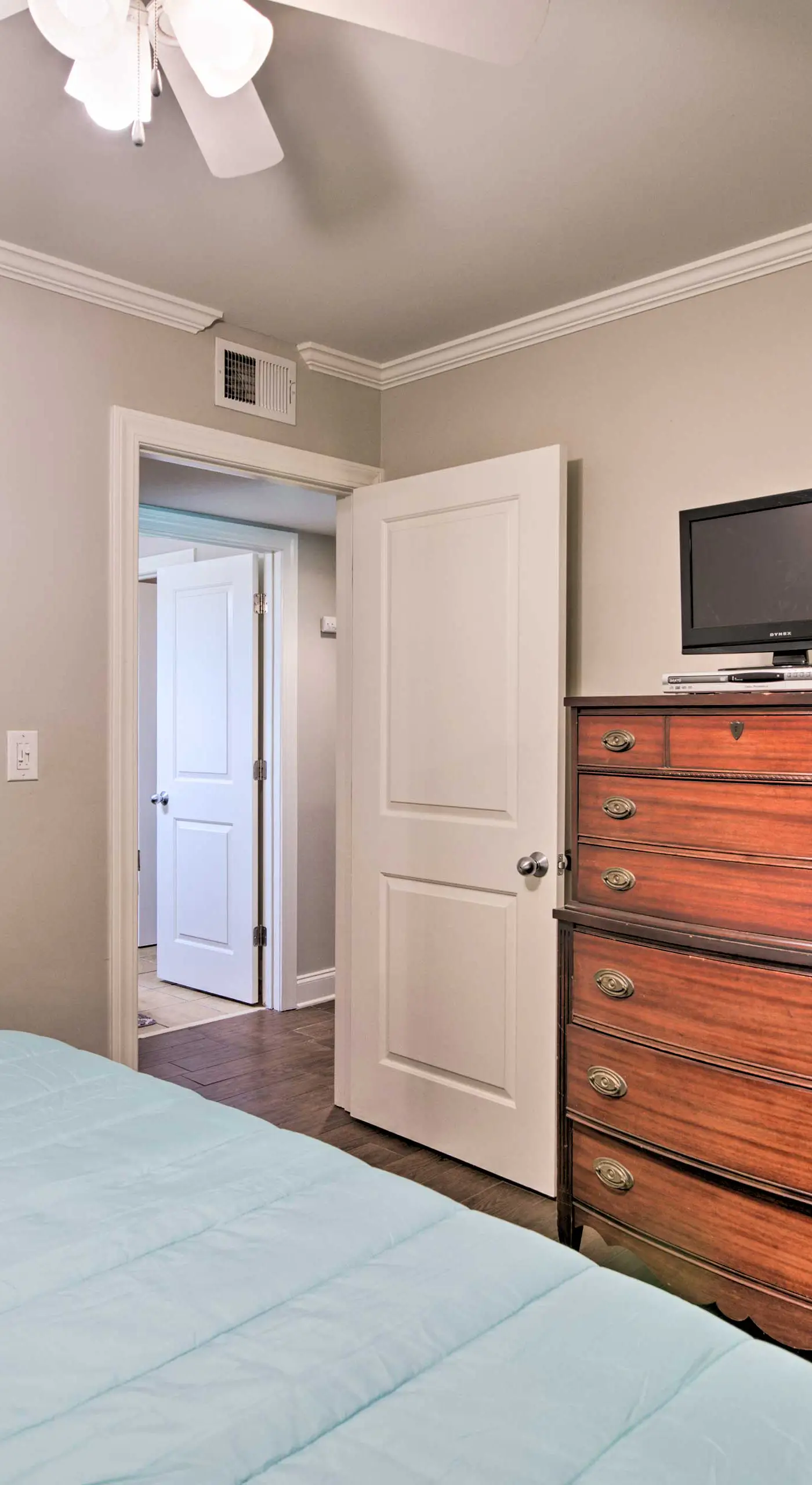 Sip Happens: Oxford Condo 1 Mi to Ole Miss + Grove