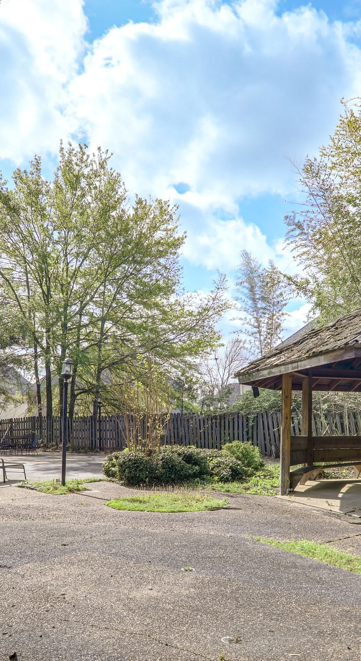 2 Mi to Ole Miss University! Condo w/ Pool Access