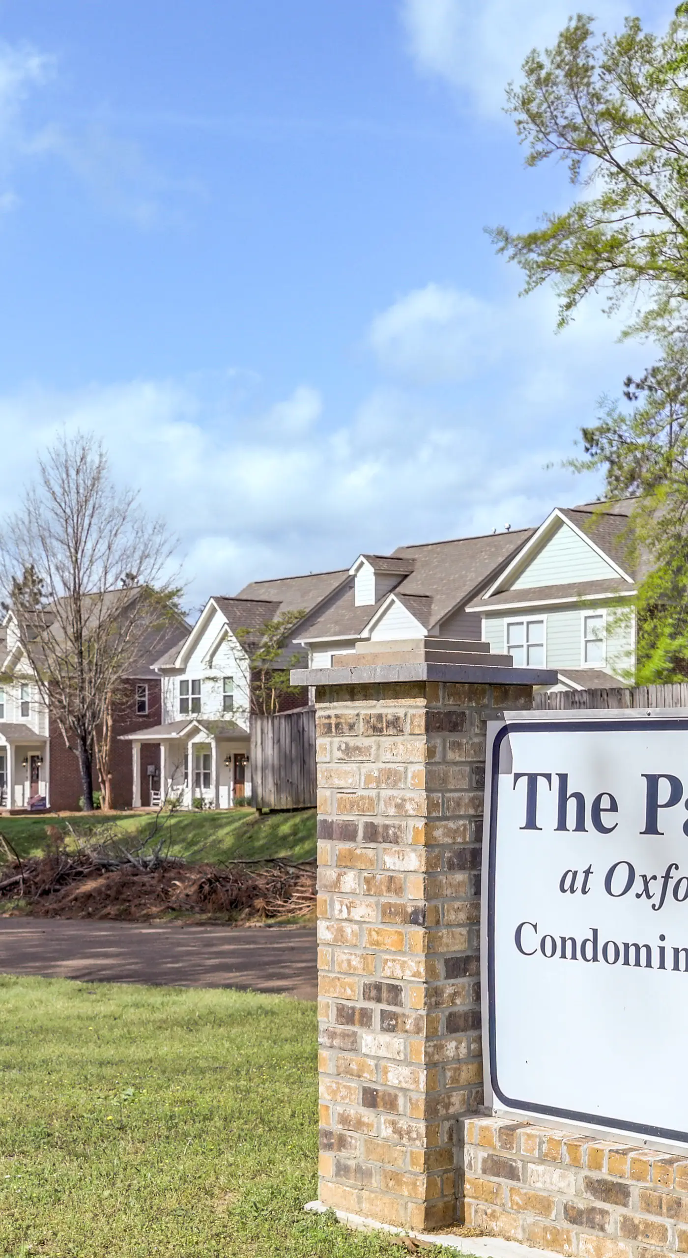 2 Mi to Ole Miss University! Condo w/ Pool Access