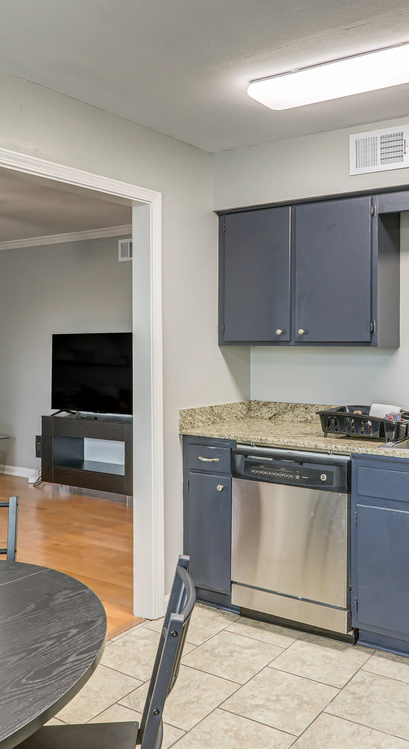 2 Mi to Ole Miss University! Condo w/ Pool Access