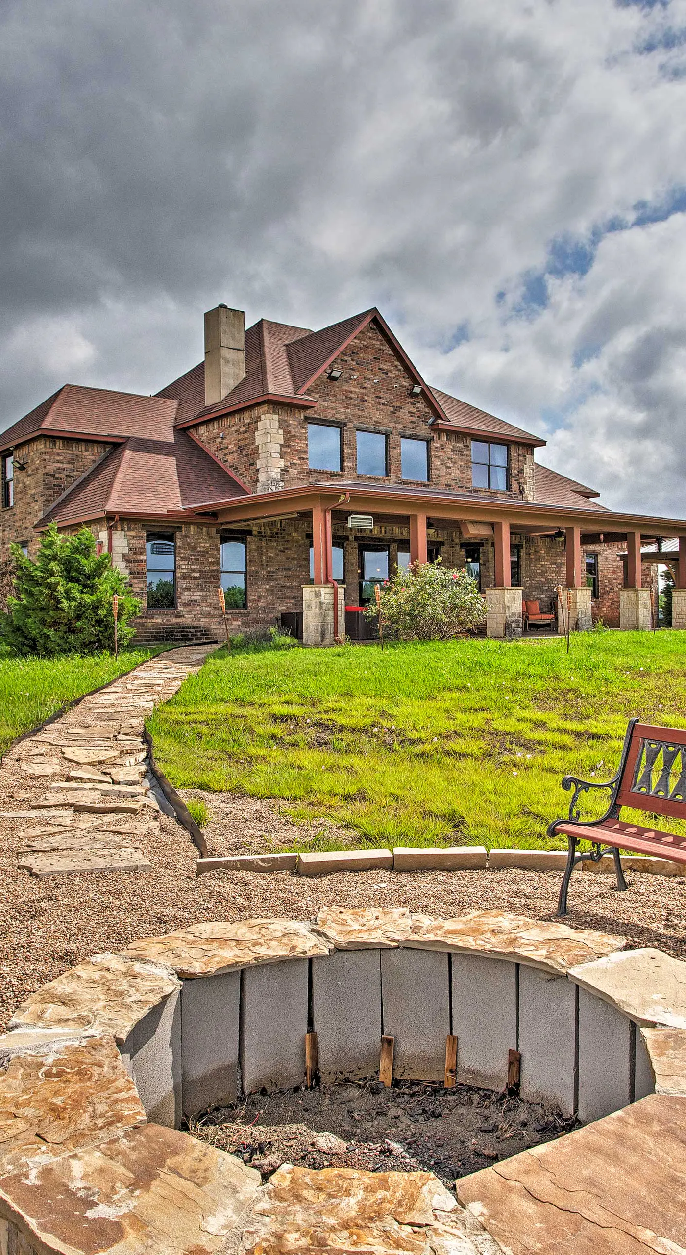 Home w/ Game Room & Fireplace: 14 Mi to McKinney!