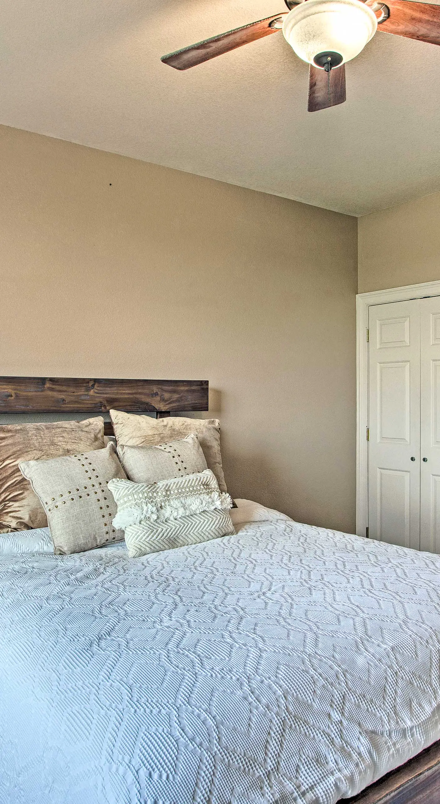 Home w/ Game Room & Fireplace: 14 Mi to McKinney!
