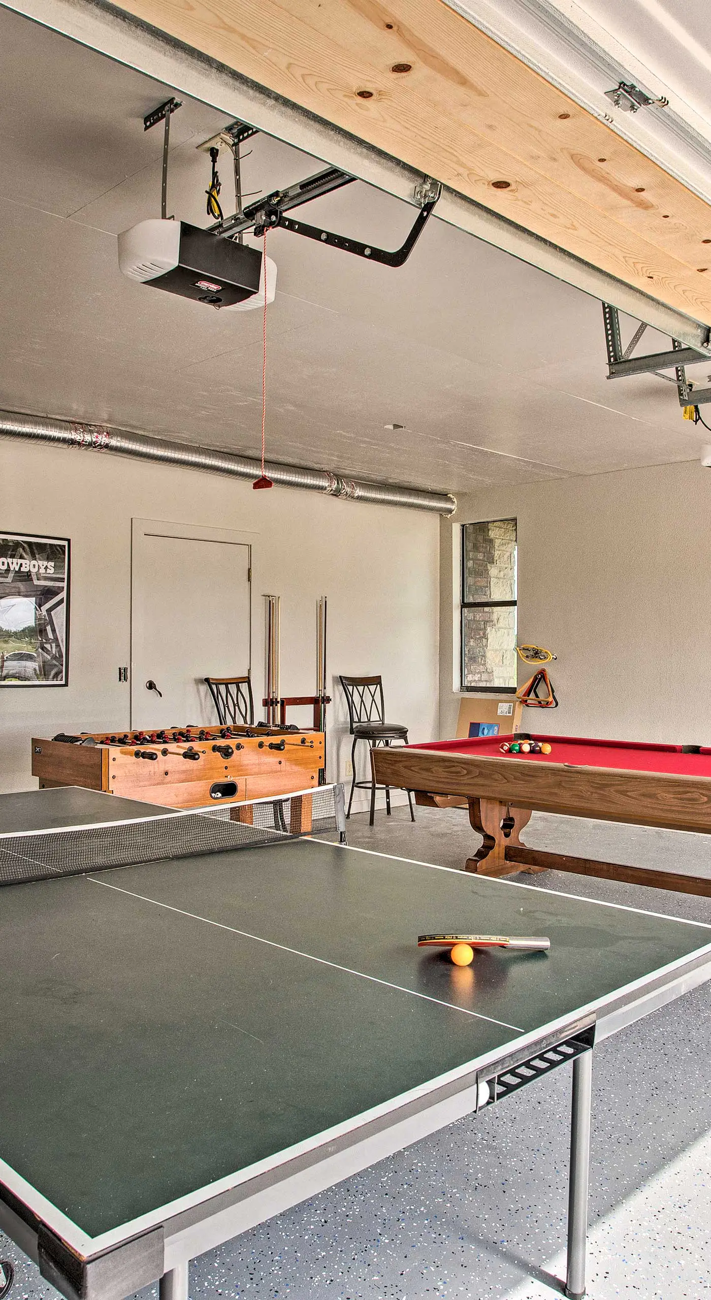 Home w/ Game Room & Fireplace: 14 Mi to McKinney!